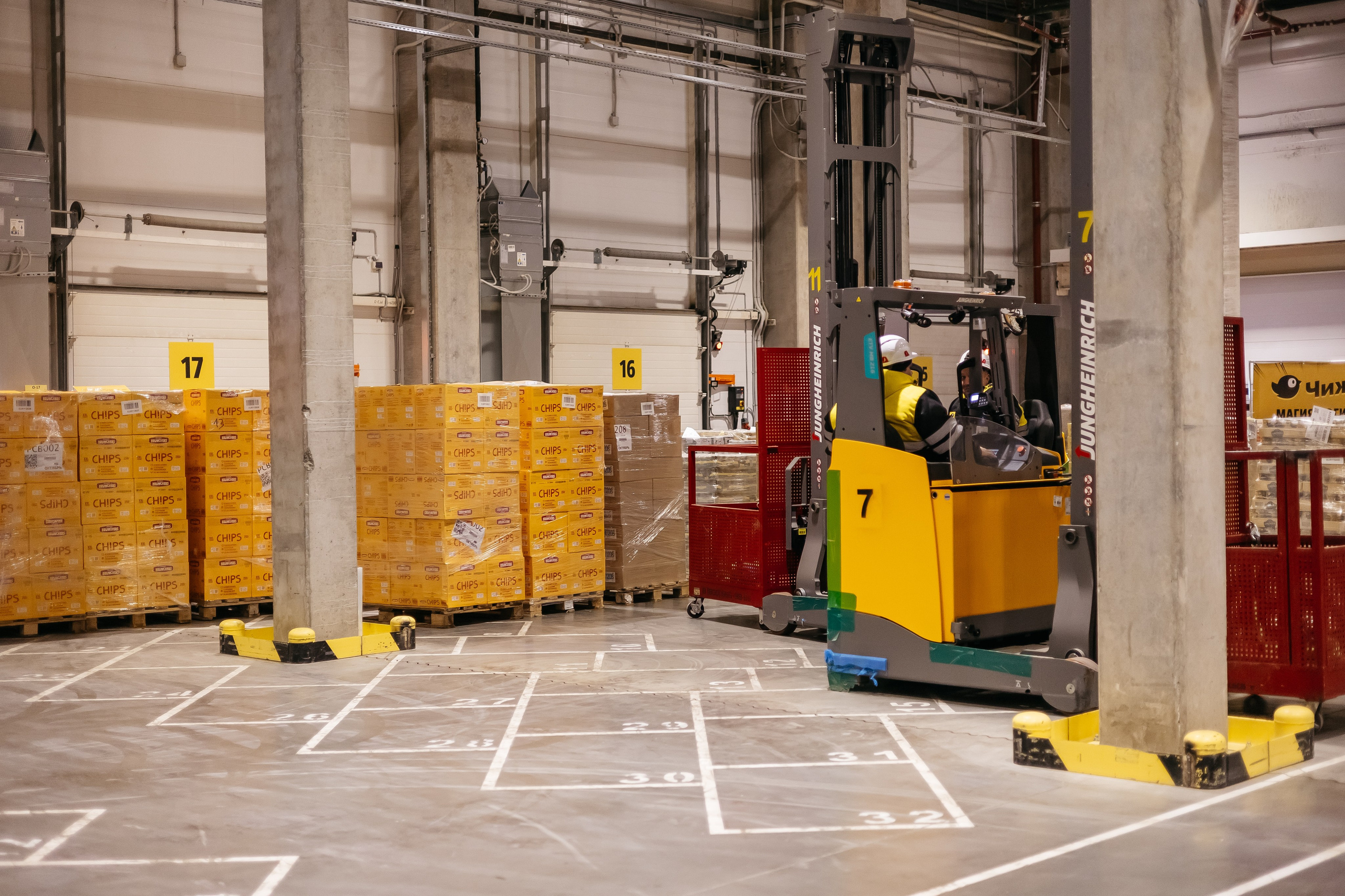 Открытие распределительного центра «Пятёрочки» и «Чижик» в городе Кемерово. Фотограф Кемерово | Сергей