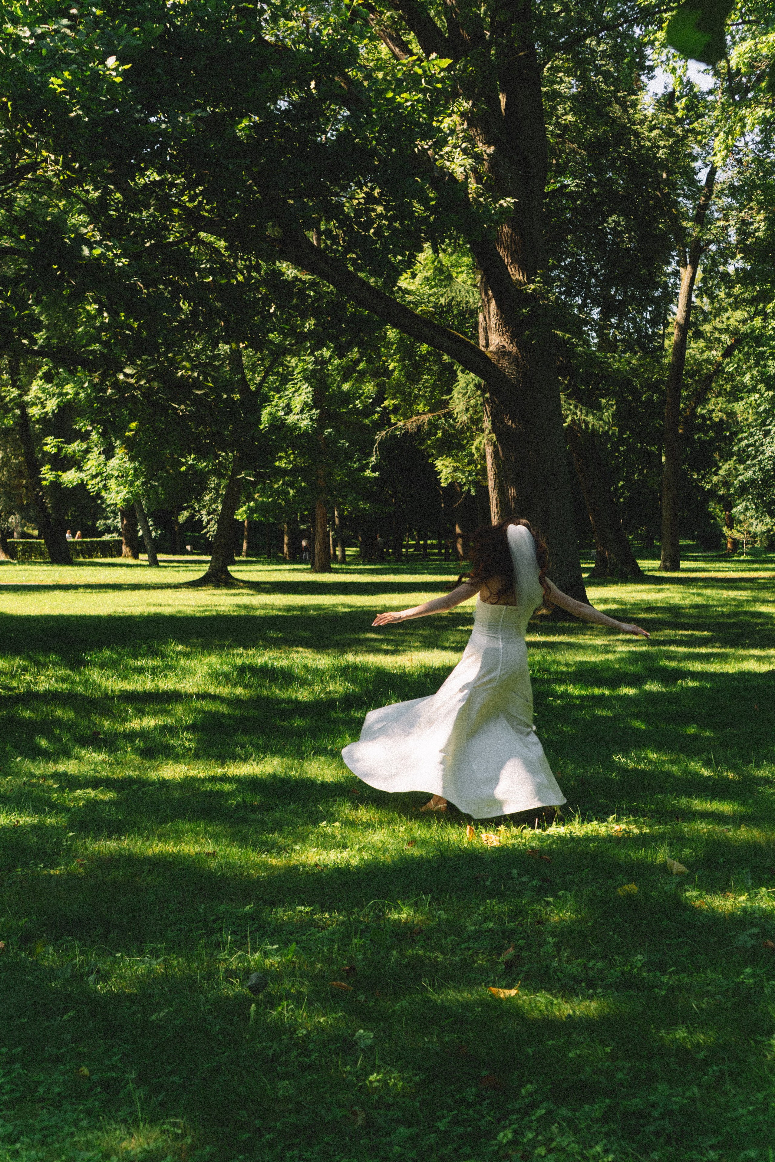 СВАДЕБНАЯ СЬЕМКА В ПЕТЕРГОФЕ И СЬЕМКА РЕПОРТАЖА В ЗАГСЕ ПЕТЕРГОФА. Профессиональный фотограф, Санкт-Петербург — Виктория Богомолова