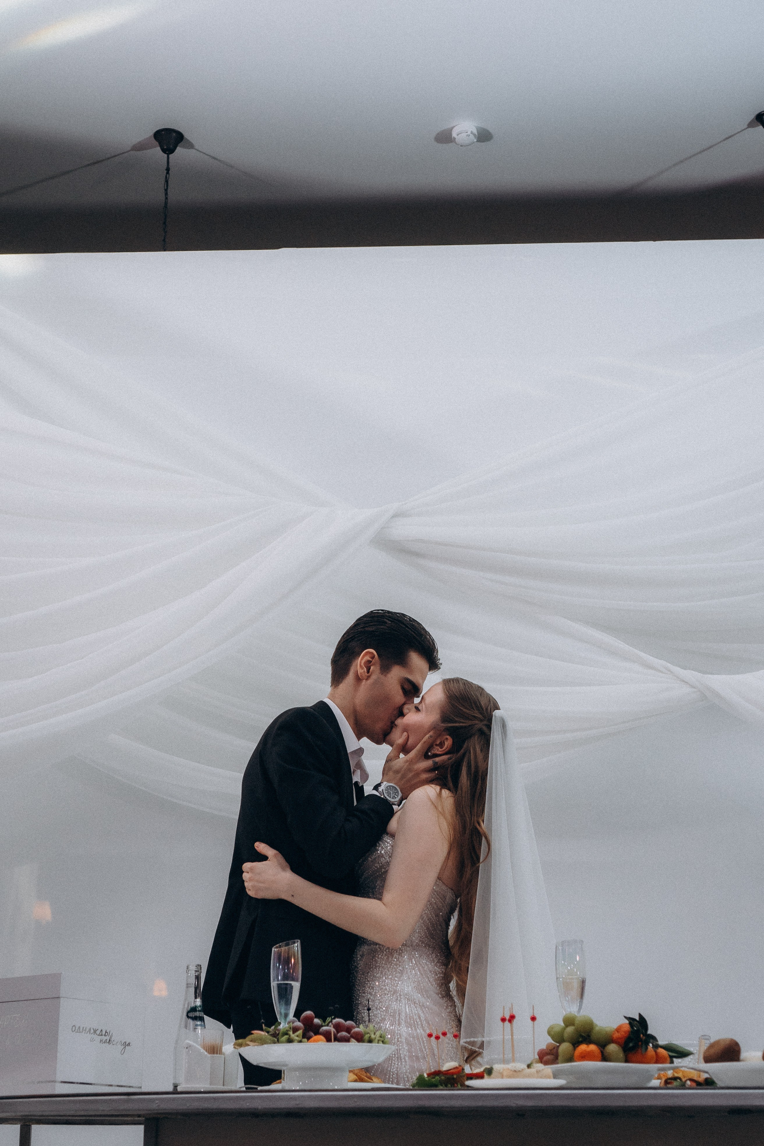 СЬЕМКА СВАДЕБНОГО БАНКЕТА (СНЯТО В СИБИРЕ В НИЖНЕВАРТОВСКЕ). Профессиональный фотограф, Санкт-Петербург — Виктория Богомолова