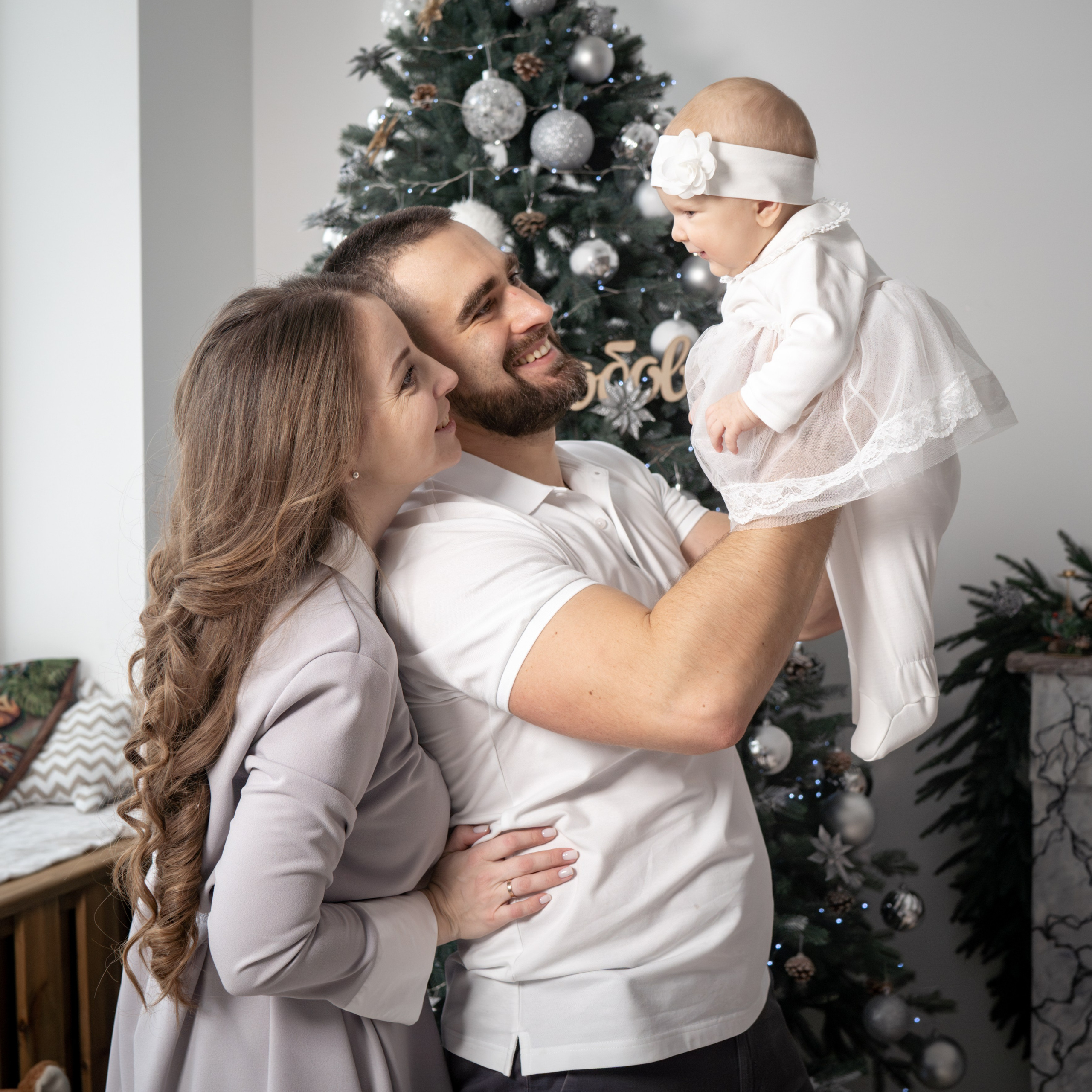 С самоедской лайкой. Фотограф Зинаида Евдокимова