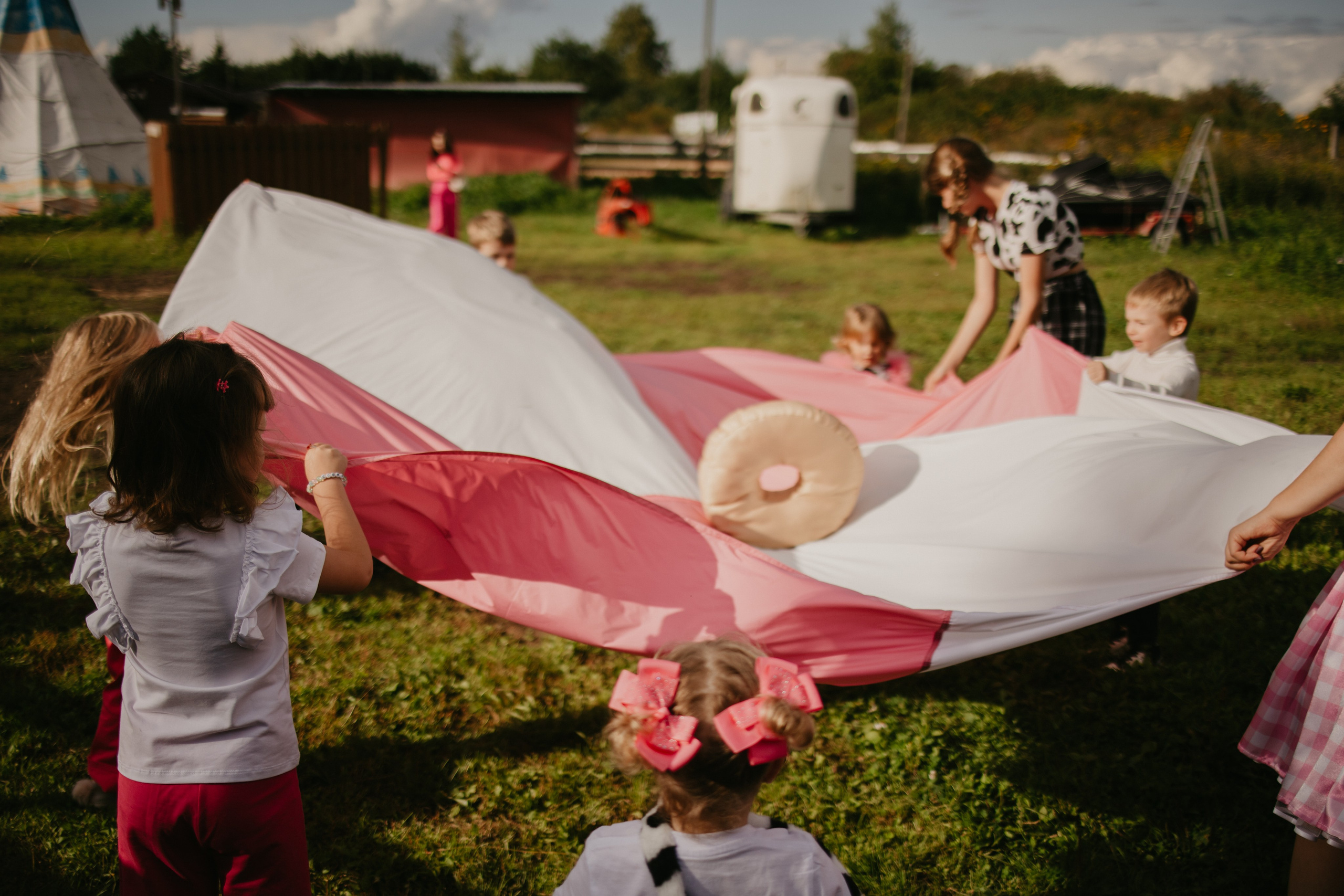 Лера 2 годика. Репортажный и портретный фотограф в Санктпетербурге. Видиосъемка мероприятий в Санкт-Петербурге