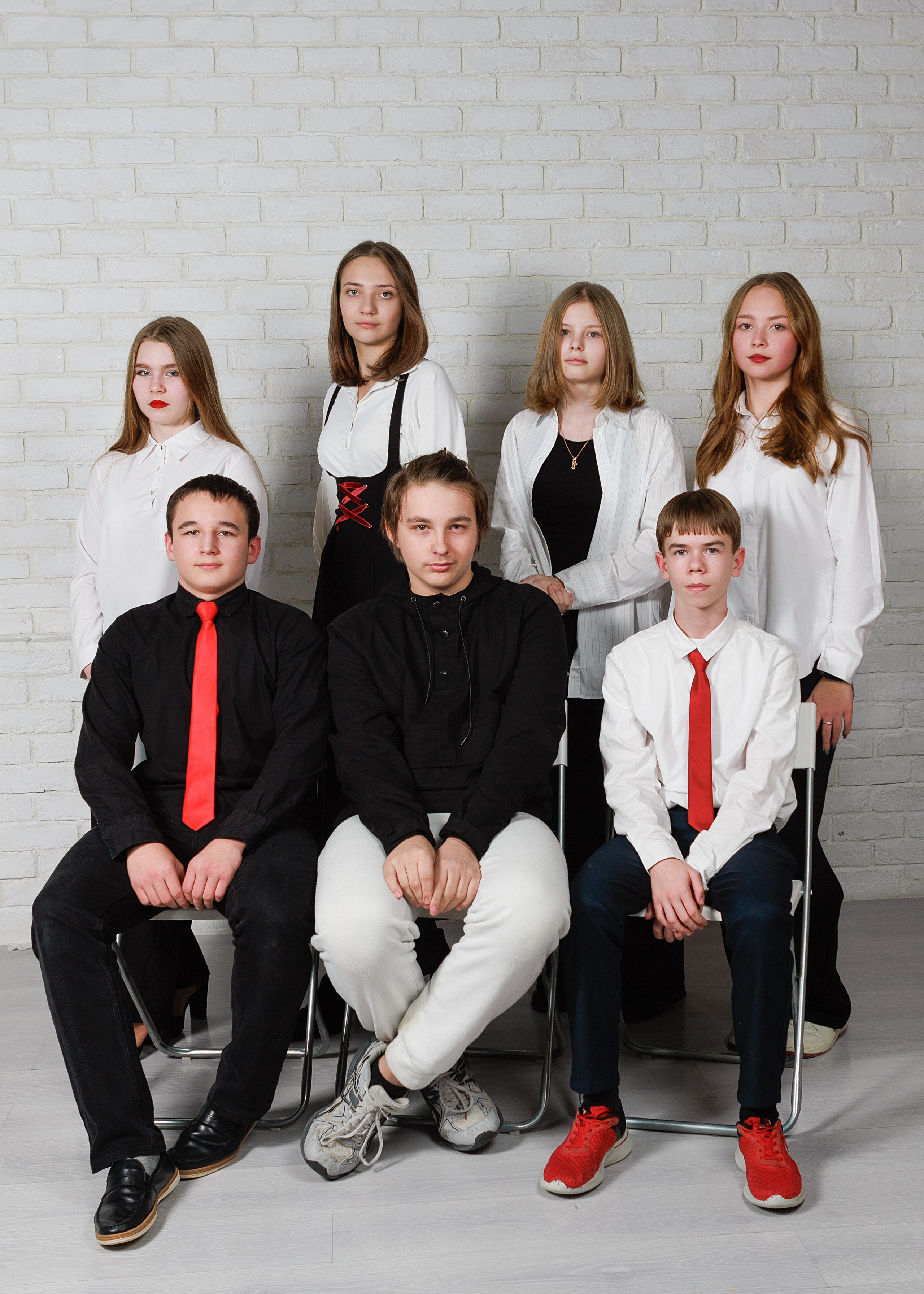 Школа 9 — 11 классы. Выпускные альбомы для школ и детских садов