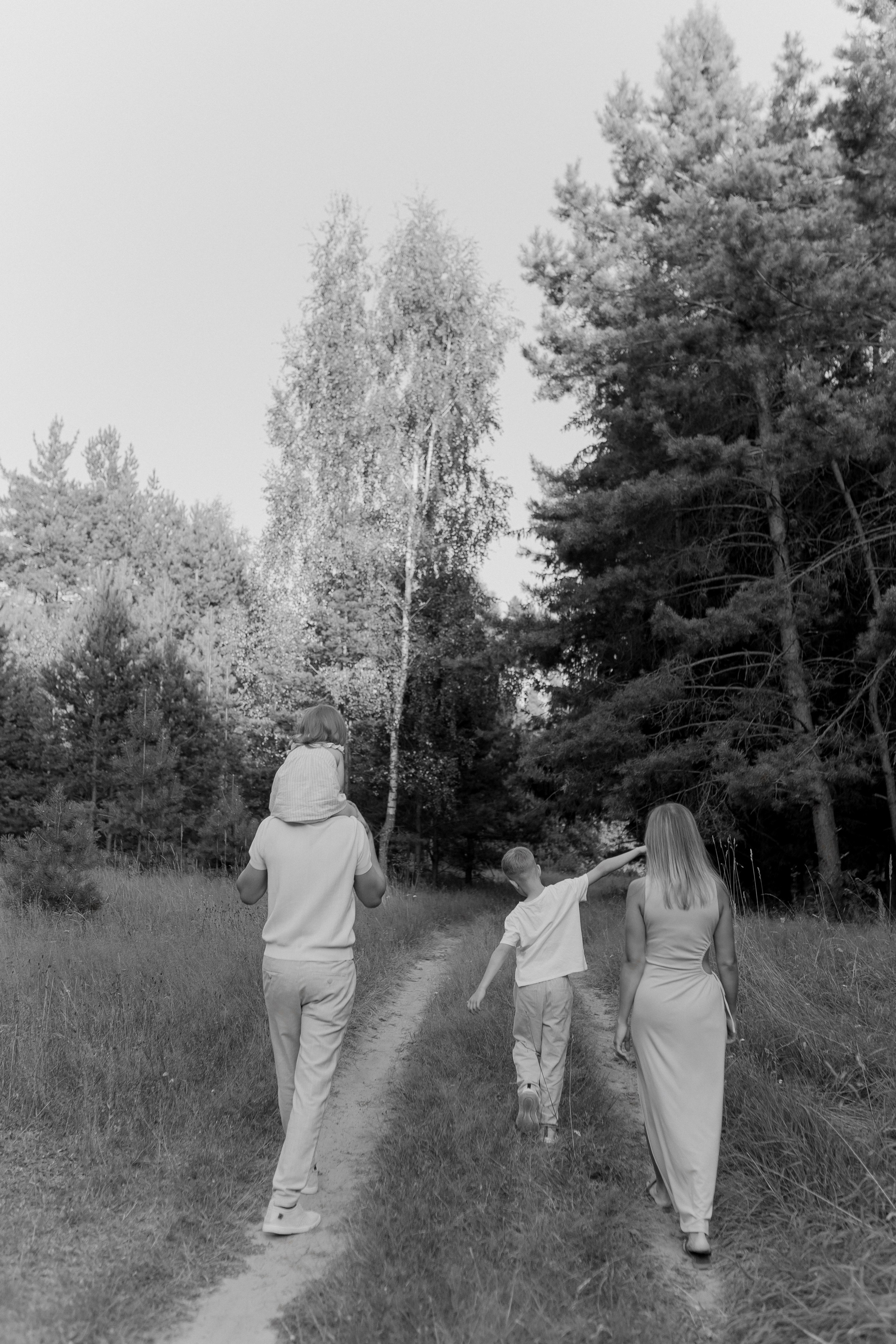 Алексей, Мария, Ваня и Варя. Фотограф Татьяна Семенова