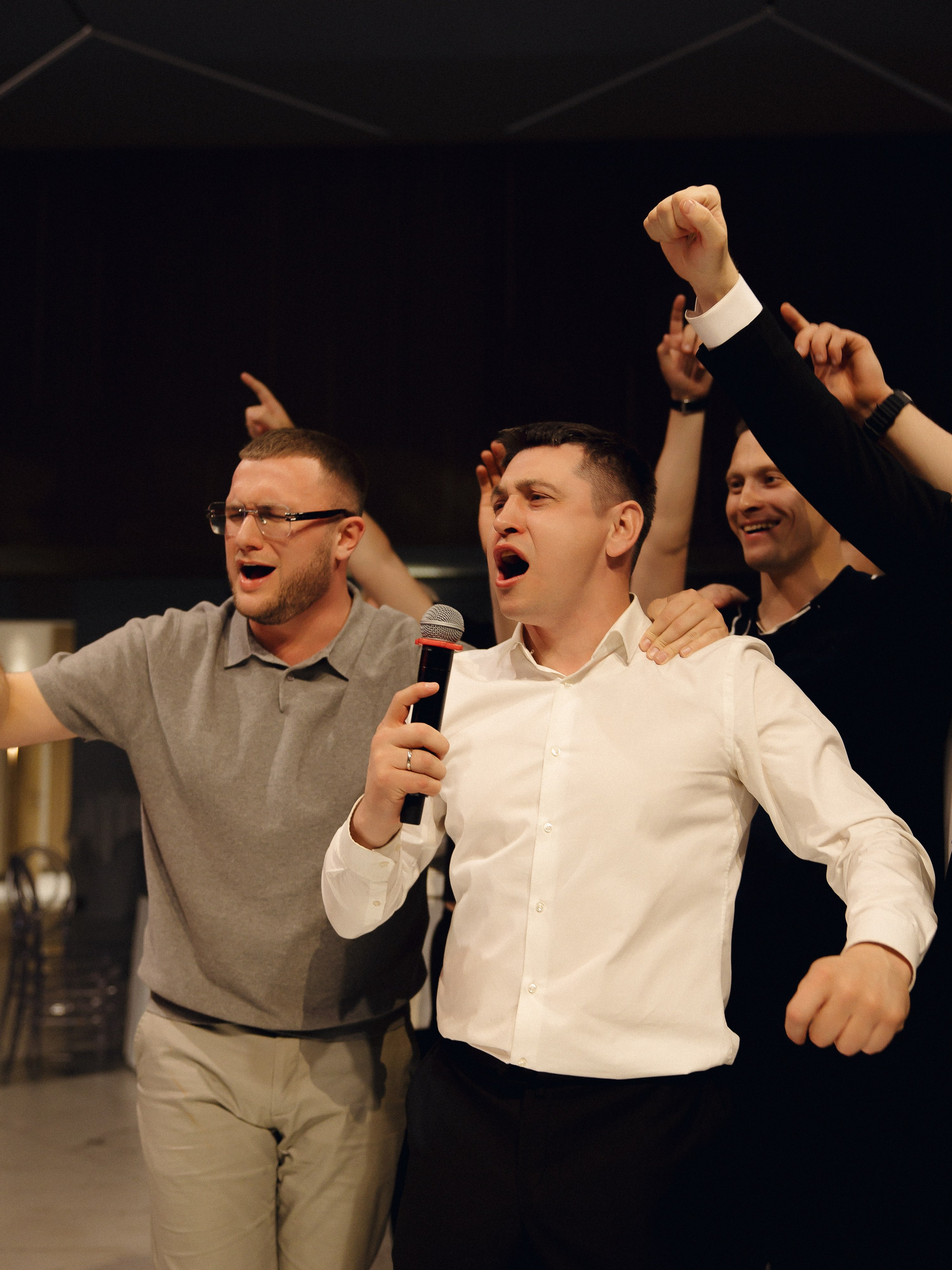 ПОЛИНА И ГЛЕБ, ПАРК СИТИ. Свадебный и индивидуальный фотограф в Челябинске Евгения Негодяева