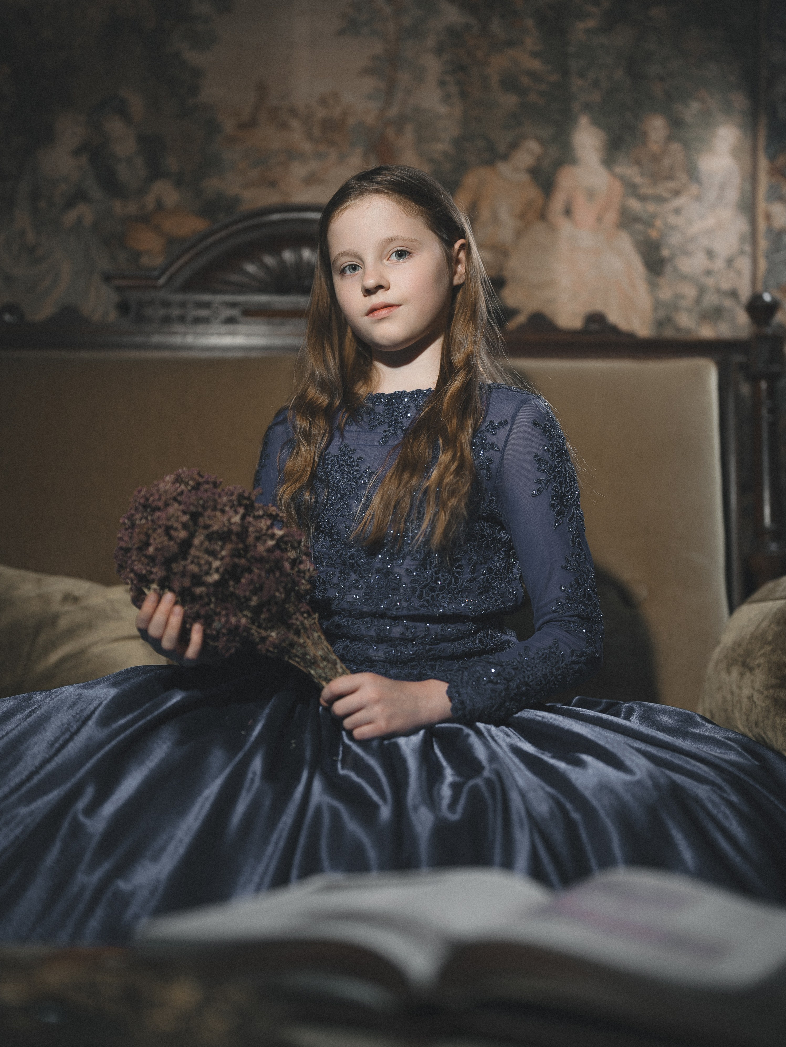 Примеры стилизации портретов и нестандартного света. Фотограф Олег Сотник