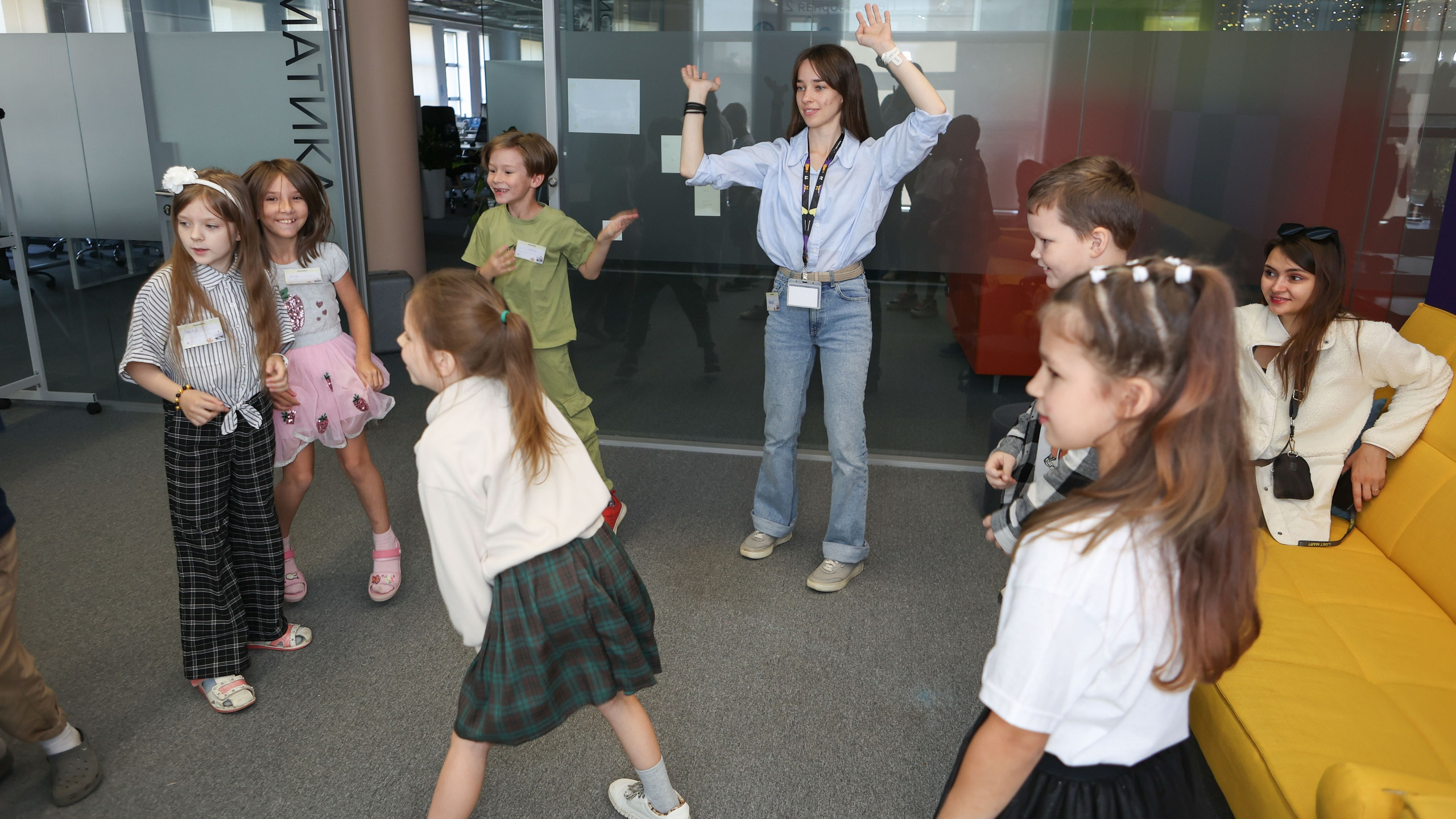 Новый учебный год в Школе Фоксфорд 1-2 классы. Выпускные альбомы и школьный фотограф в Подольске, Троицке, Щербинке, Москве и Московской области