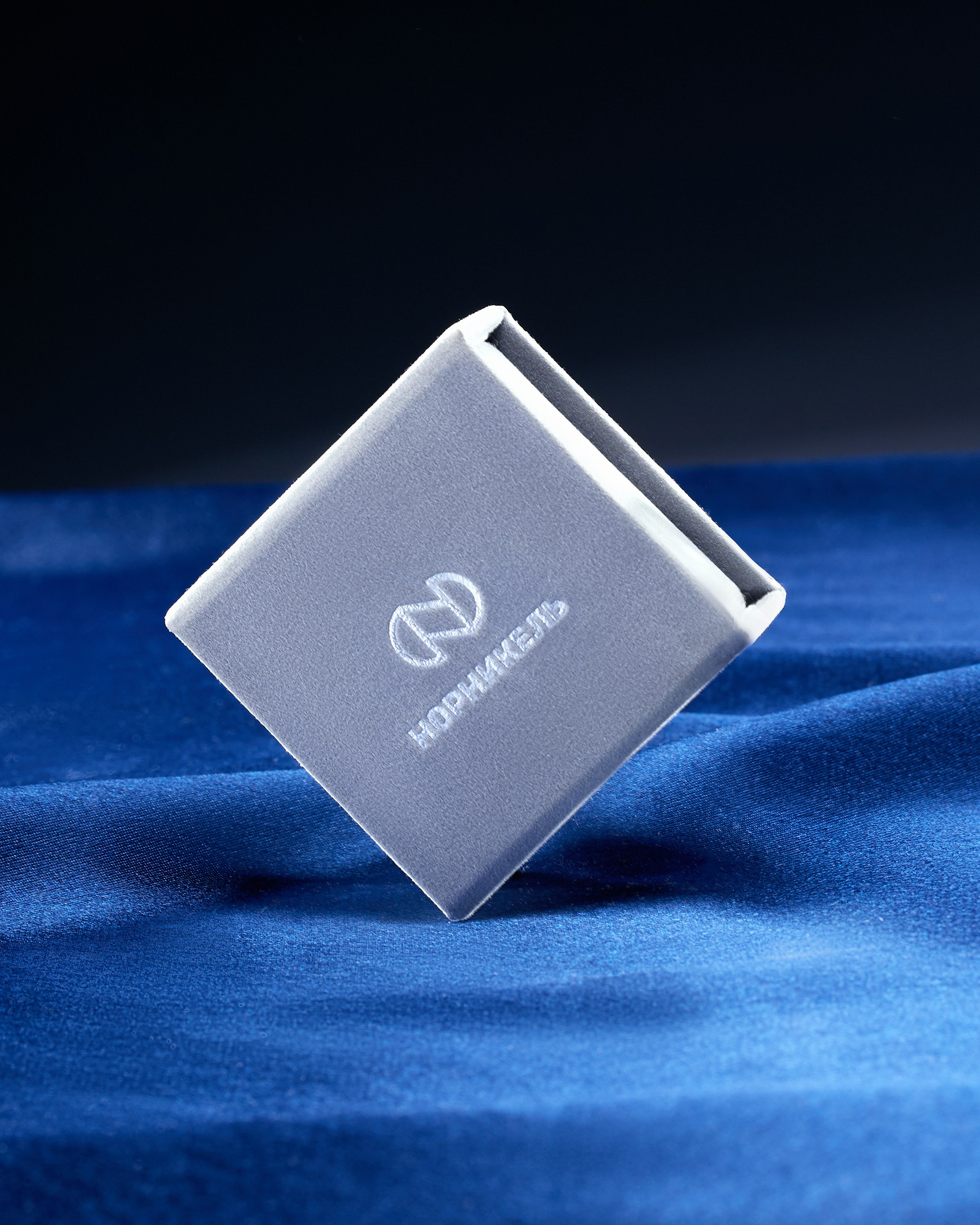 Съёмка для производства премиум-упаковки «Эстетис» — Полина Юрина, Екатеринбург. Юрина Полина, фотограф из Екатеринбурга