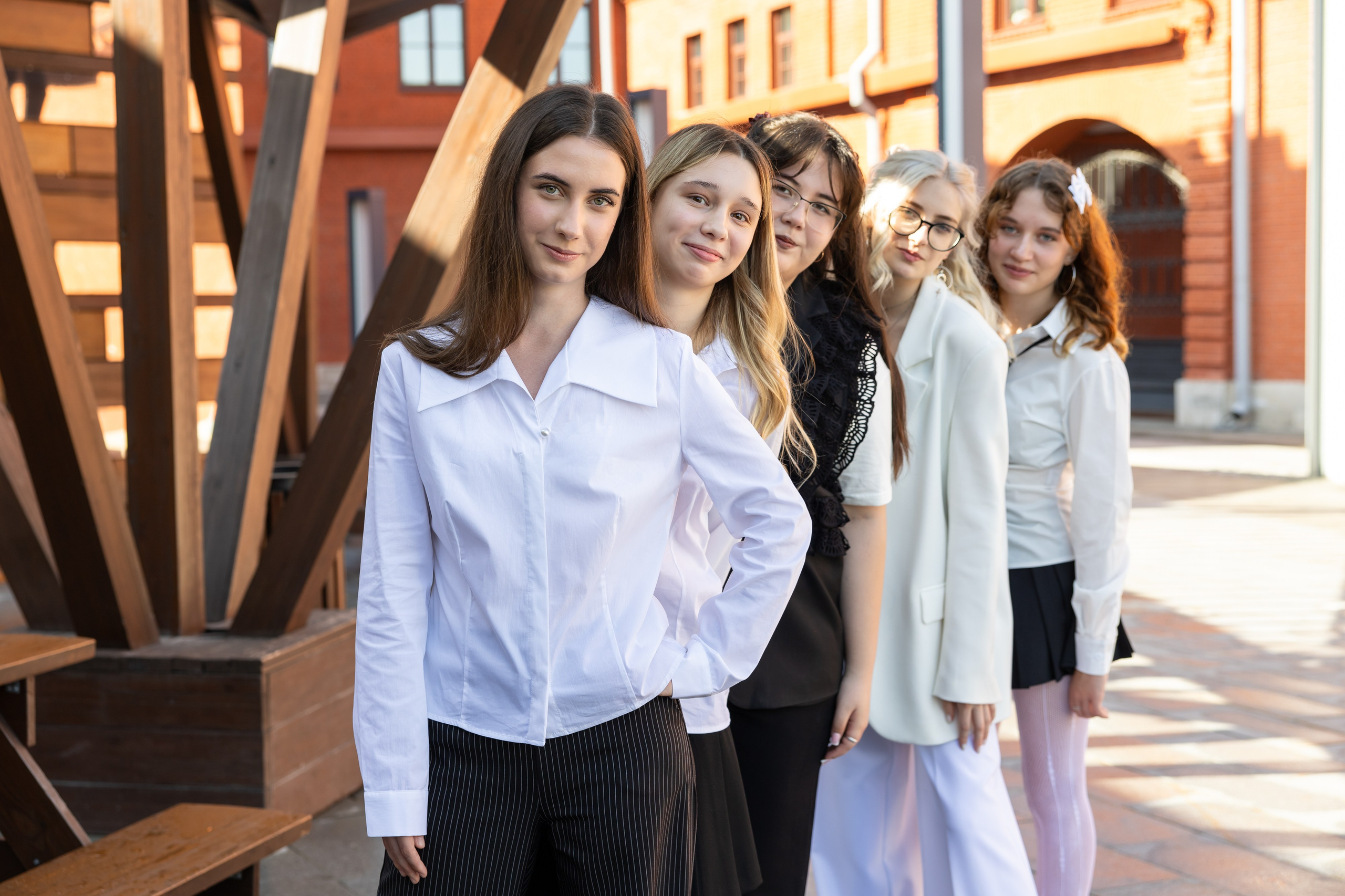 Школьная прогулка. Свадебная фотосъёмка в Москве, Туле