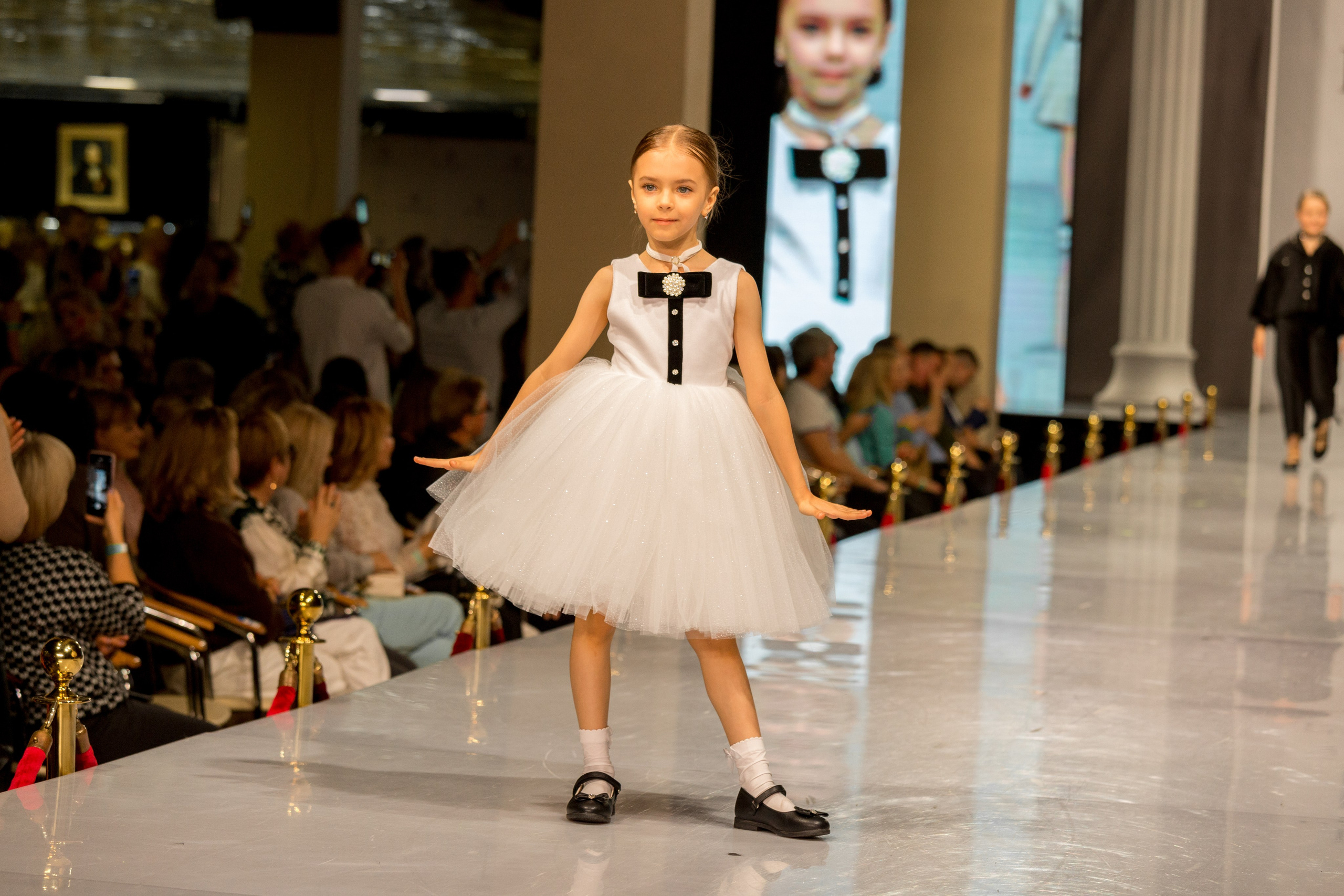 ESTET FASHION WEEK. Репортажный, семейный, свадебный, портретный фотограф