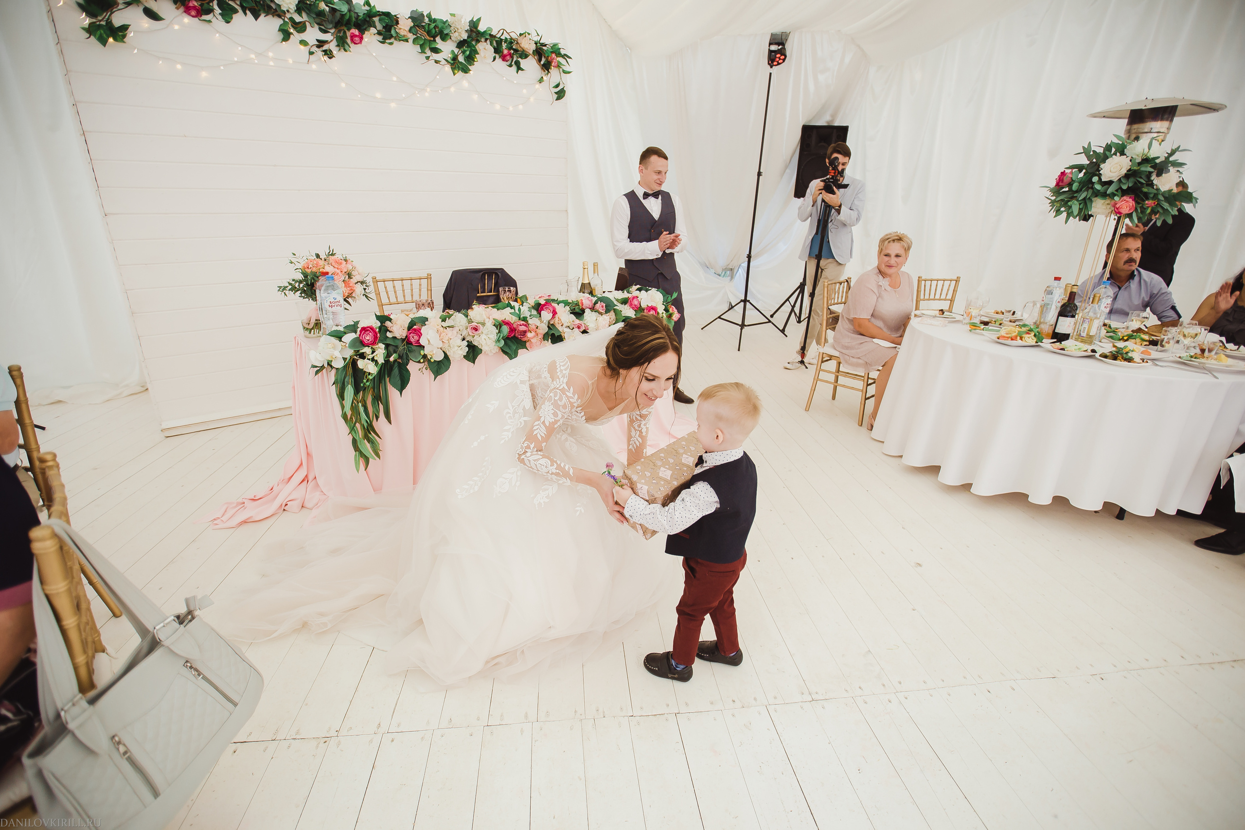 Свадьба в шатре. Wedding photographer in California