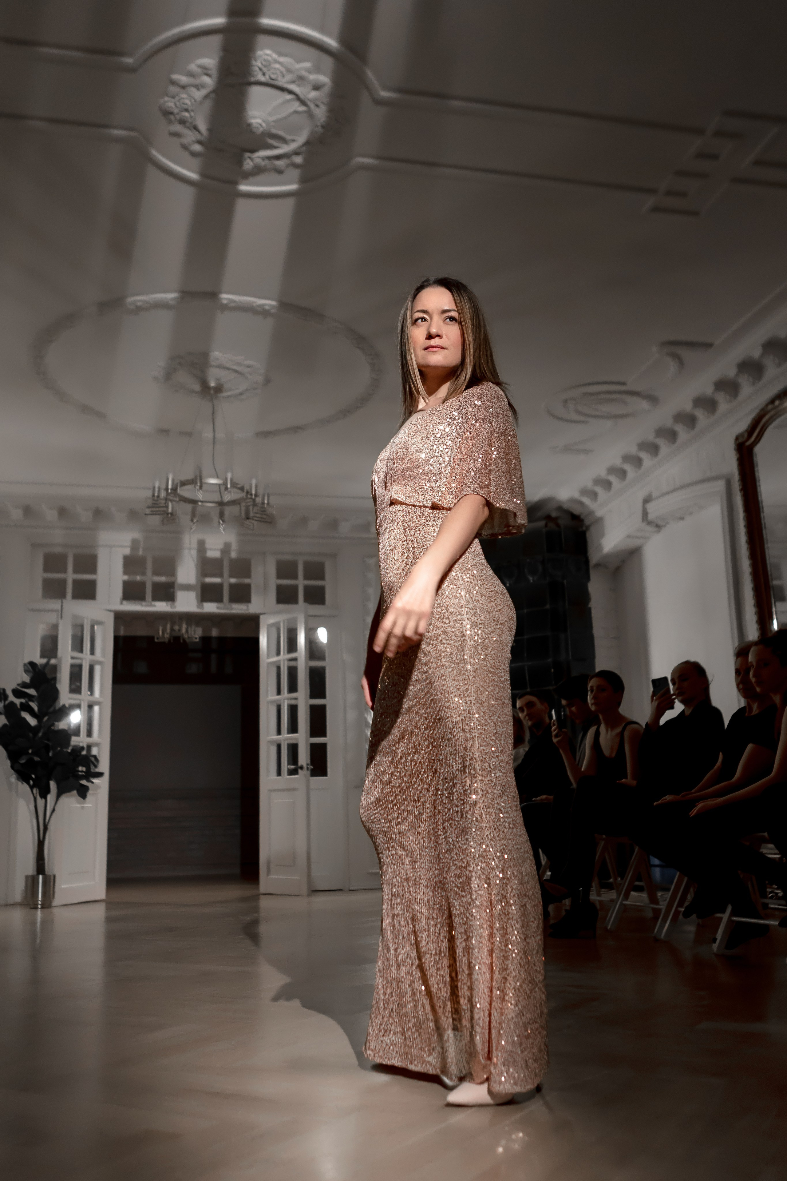 Fashion show on Petrogradskaya. Photographer Rena Epikhova