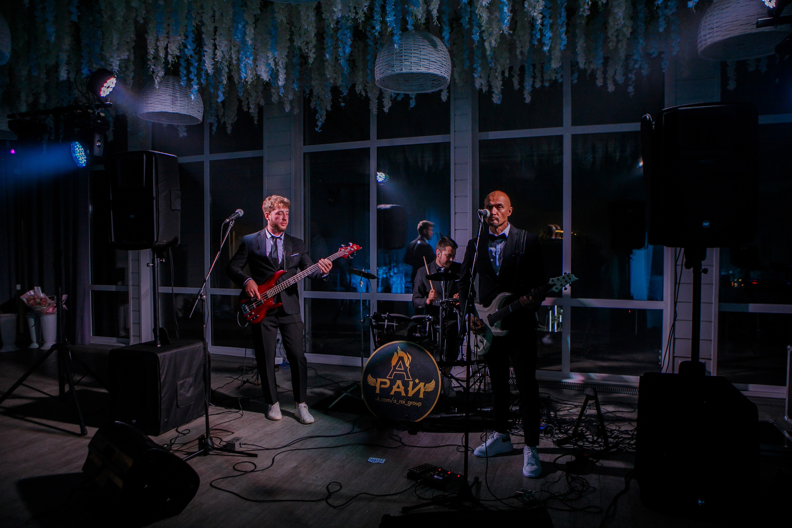 Свадьба на пирсе. Свадебный фотограф в Москве, Самаре, Тольятти