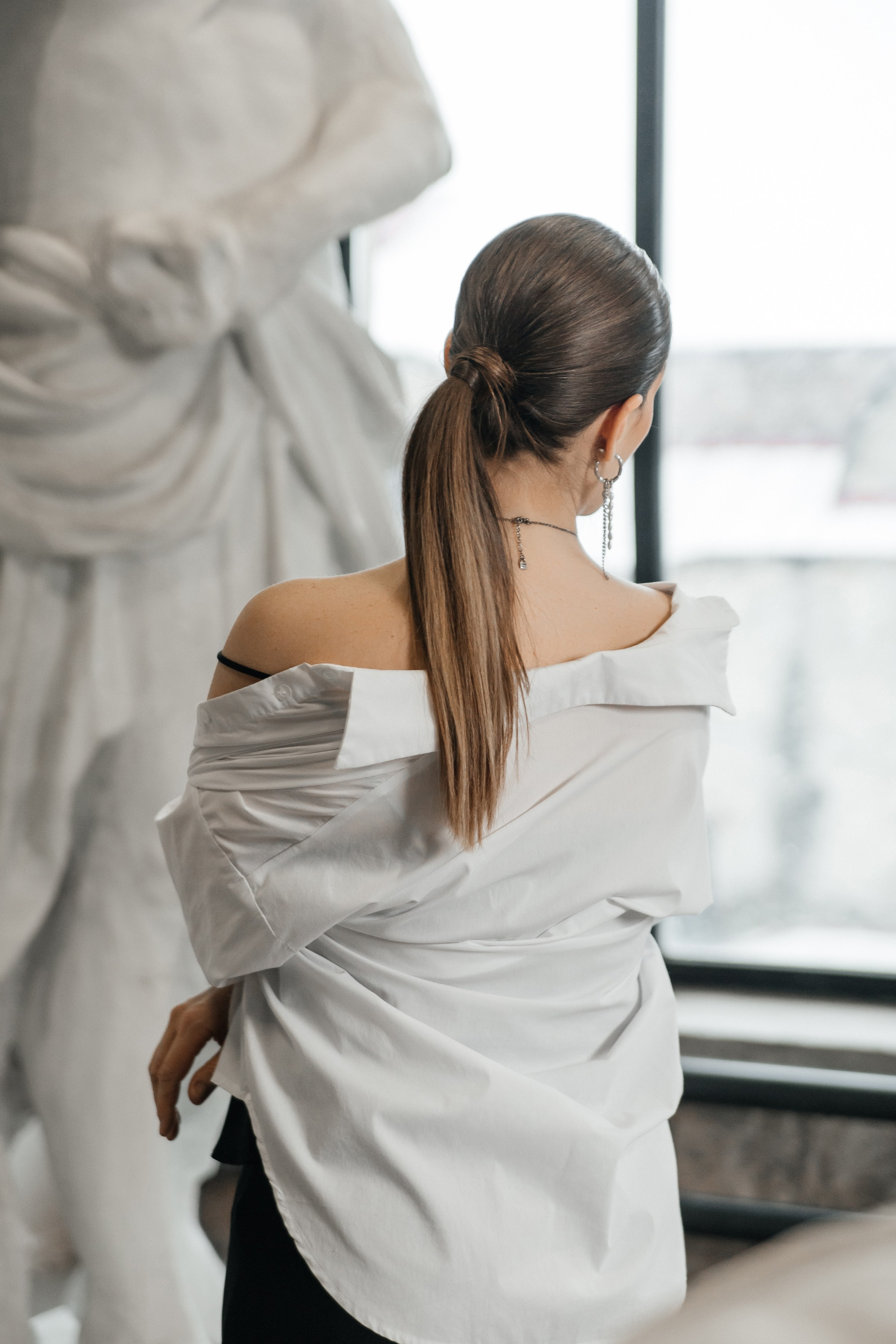 Ольга и Скульптуры. Семейный фотограф, свадебный фотограф, женский портрет в Санкт-Петербу