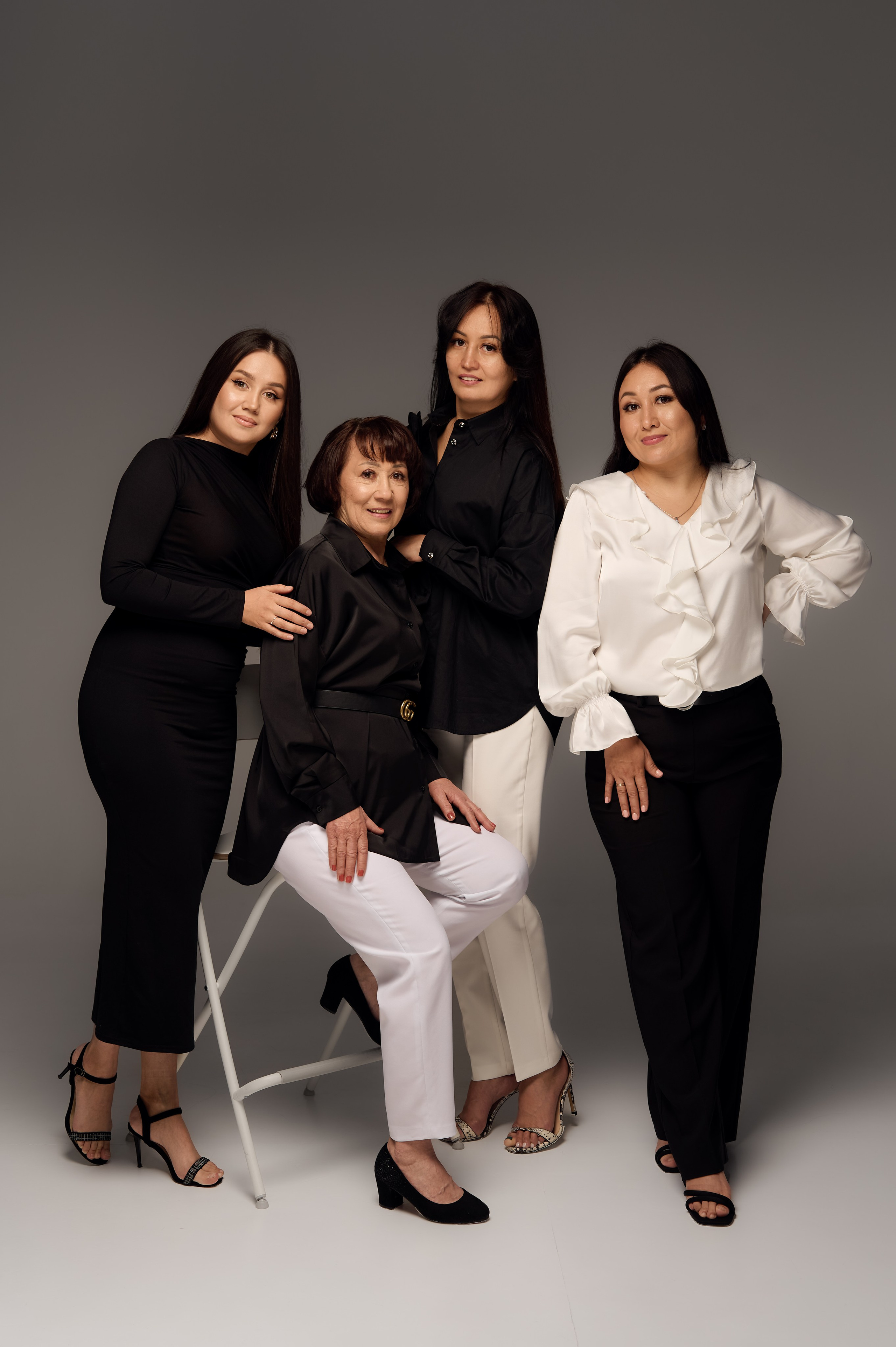 Мама и дочки. Свадебный и семейный фотограф Регина Кагарманова