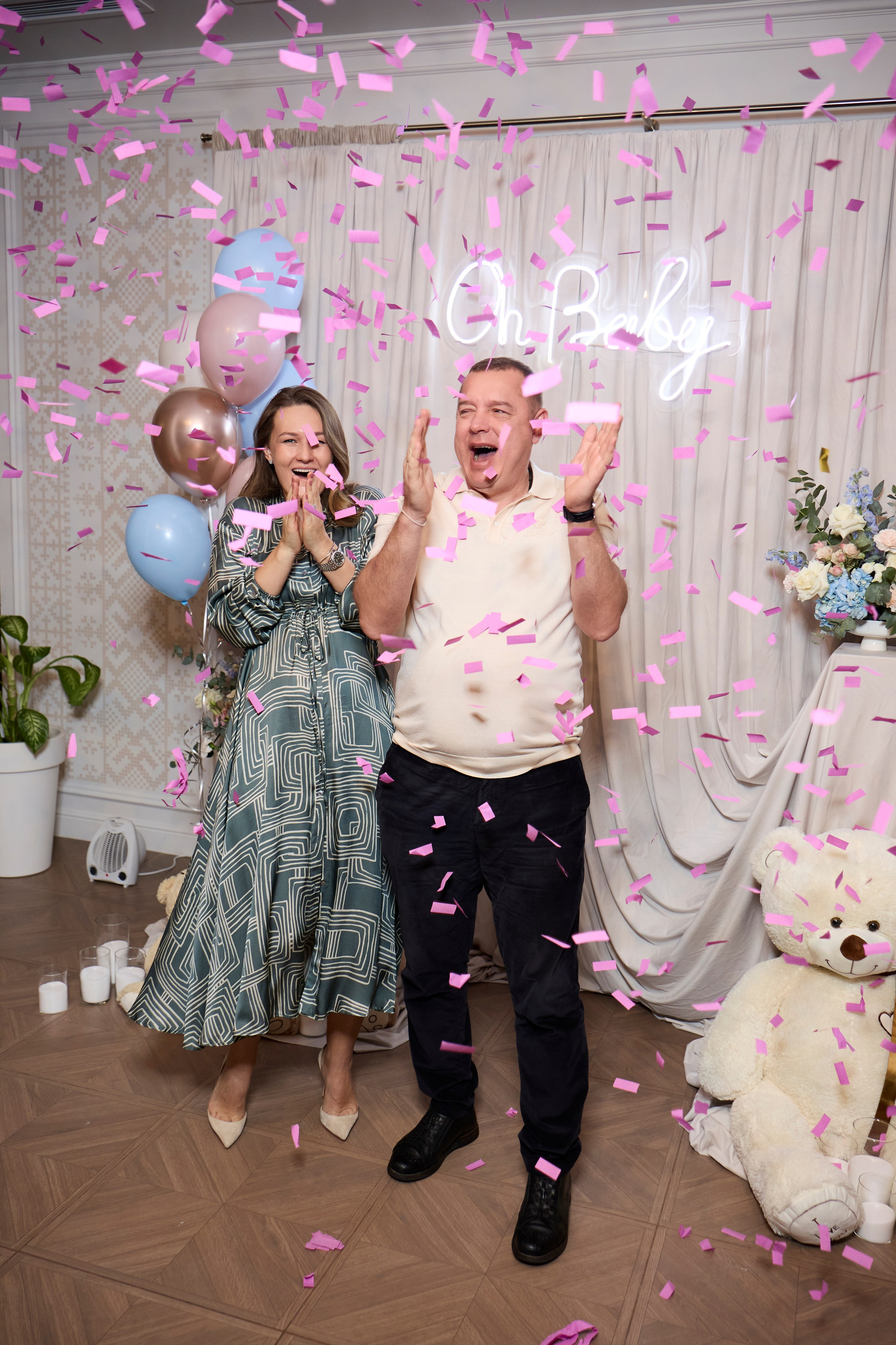 Фотография с гендер пати в московском ресторане.