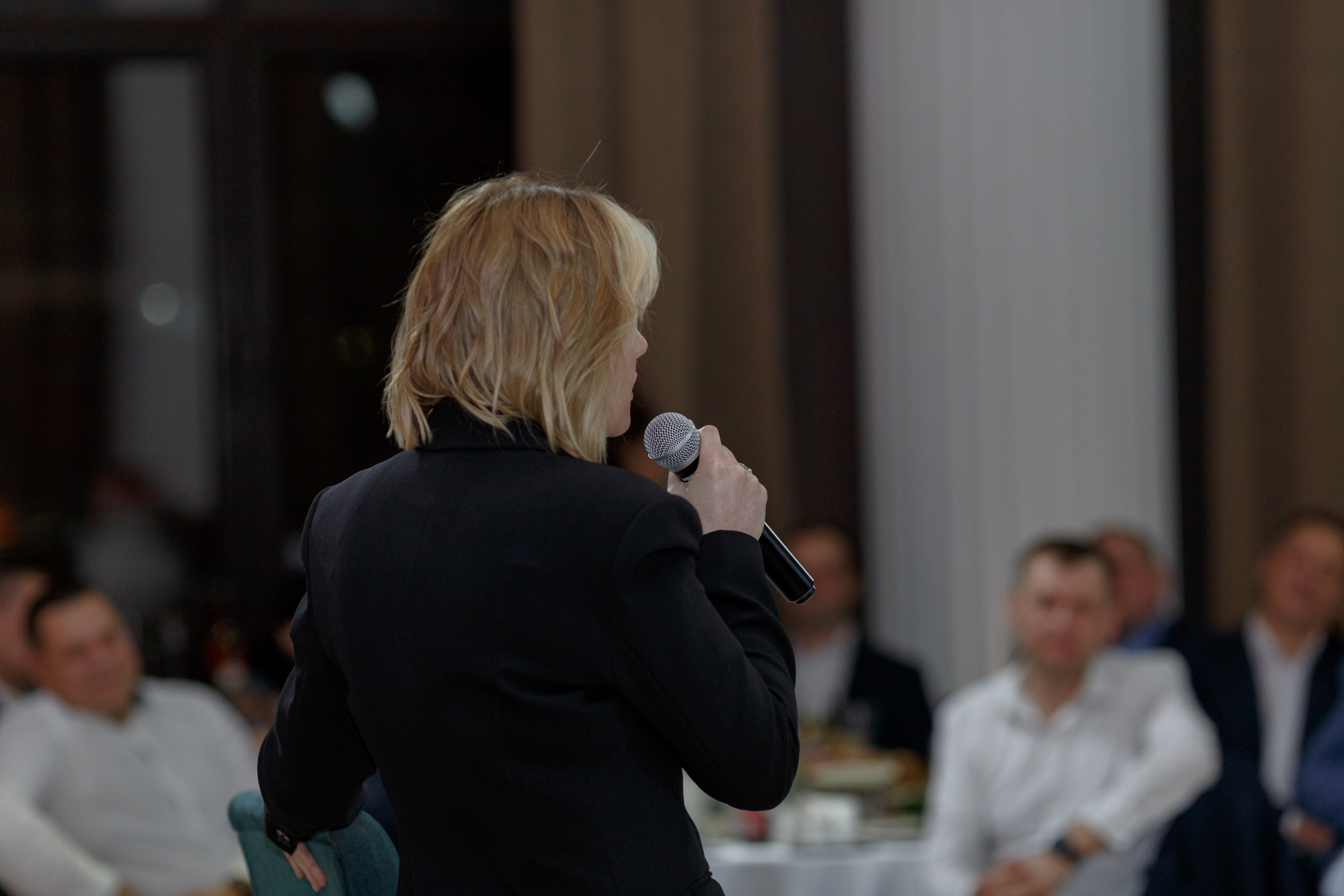 Репортажная фотосъёмка — корпоратив Tele2 2024