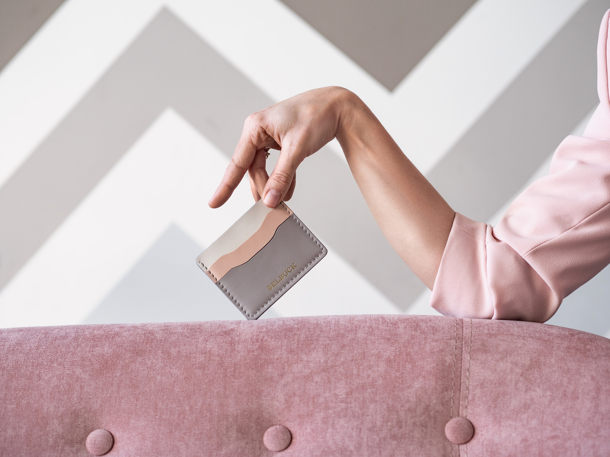 Фотосъемка для маркетплейсов. Фотостудия Тироль. Москва