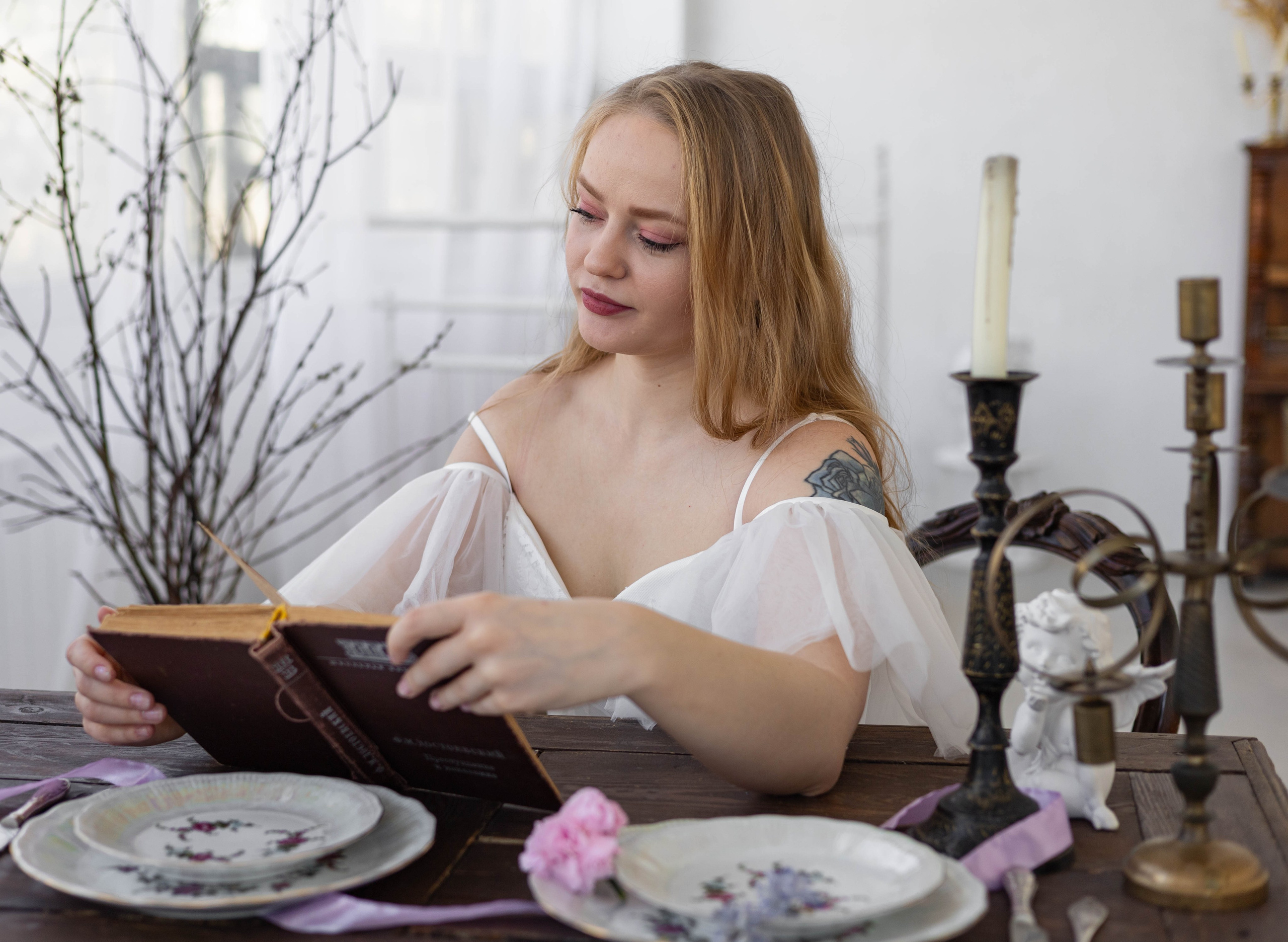 Елена. Escalier floral. Портретный фотограф Панферова Регина г. Санкт-Петербург, г. Казань