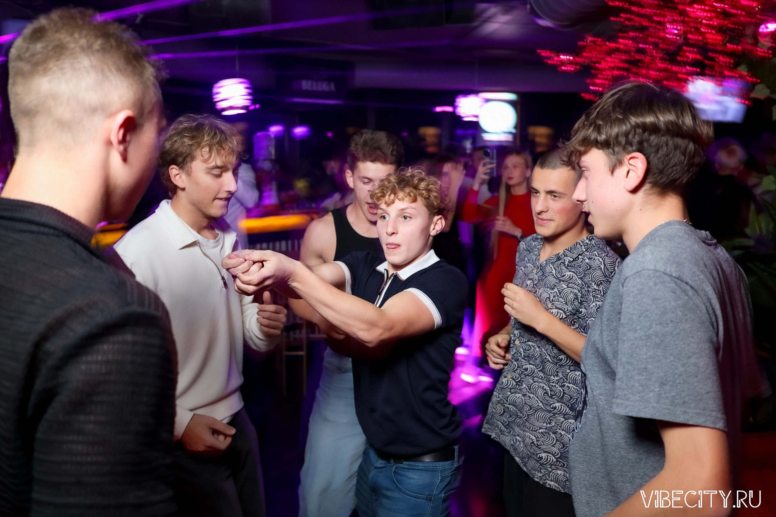 DOUBLE U. VIBECITY.RU Вайб Сити Ру Фоторепортажи Фотоотчеты Калининград