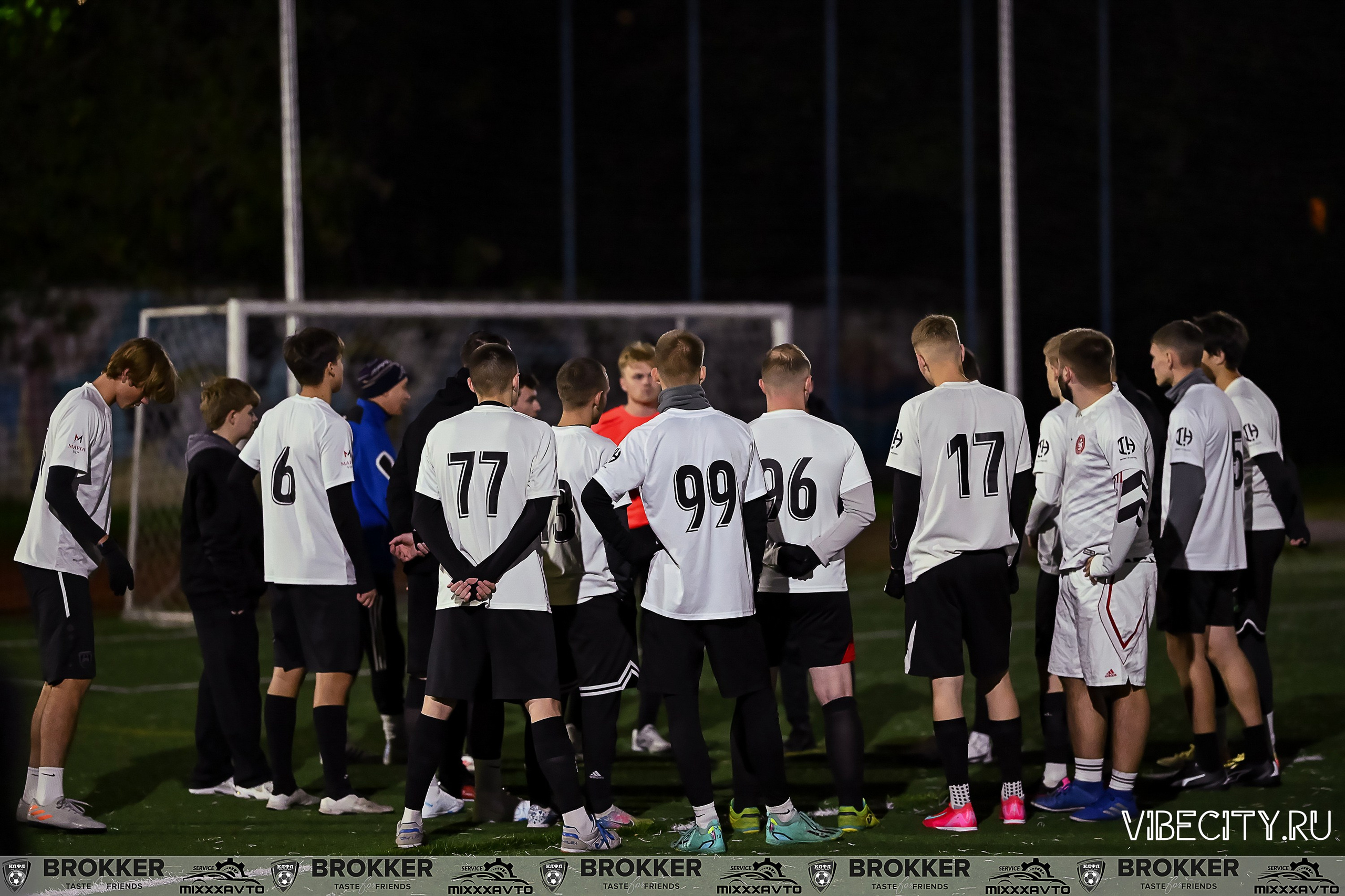 Калининградская Любительская Футбольная Лига. VIBECITY.RU Вайб Сити Ру Фоторепортажи Фотоотчеты Калининград