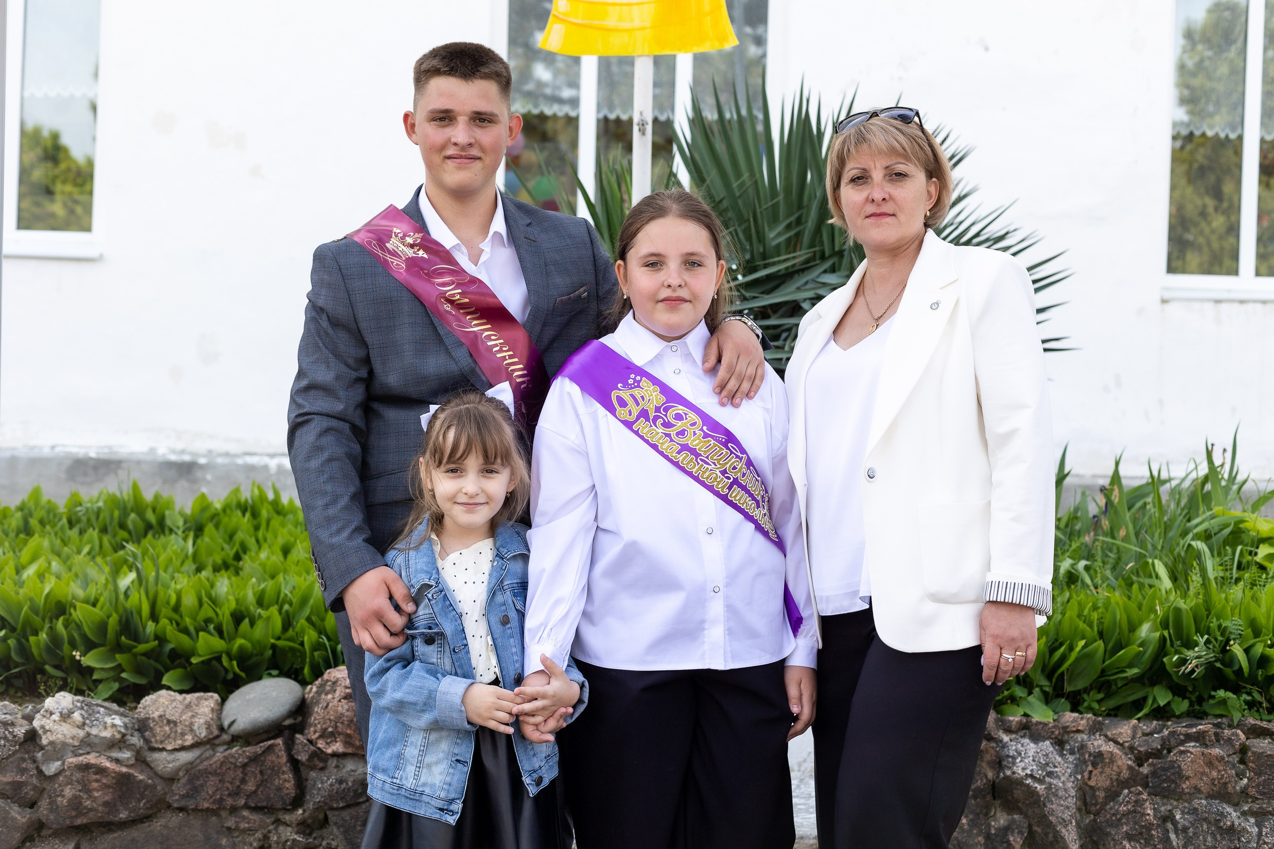 Последний звонок. Выпускные альбомы Майкоп, Краснодар Елена Золотарева