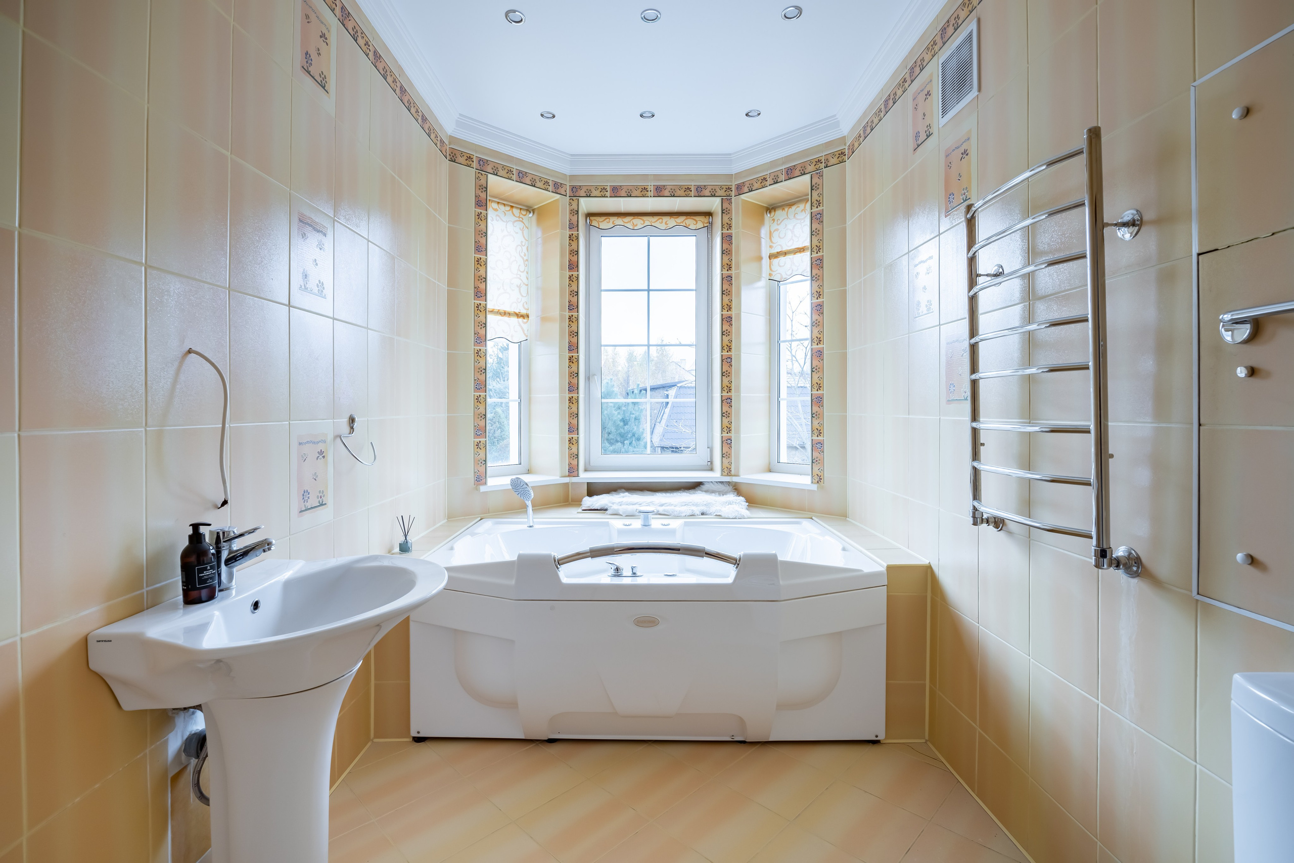 Дом для продажи в СНТ «Исток». Интерьерный фотограф в Москве Сергей Чекмезов