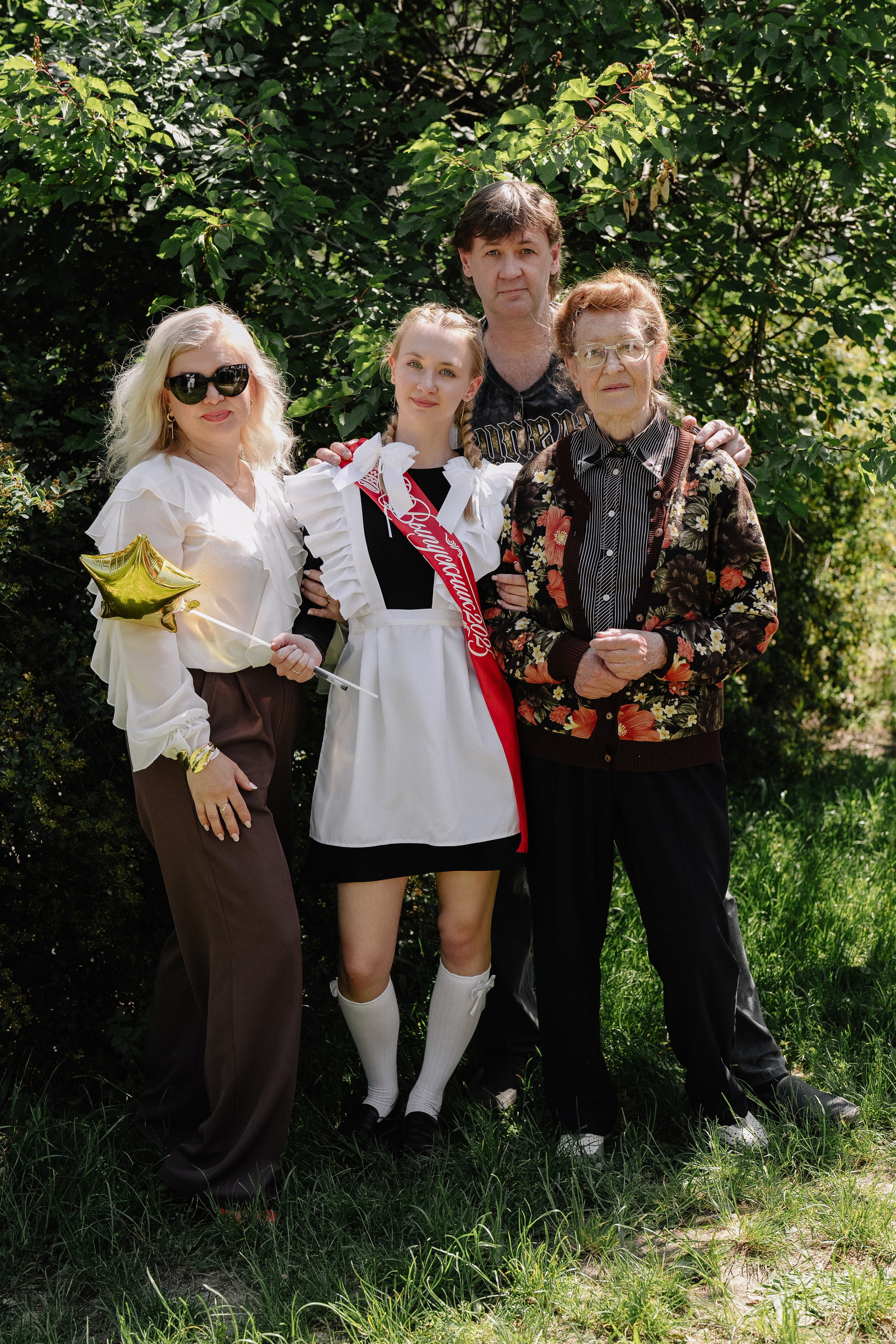 11 класс 40 школа. Выпускные альбомы Натальи Бутко: Новороссийск, Анапа, Геленджик