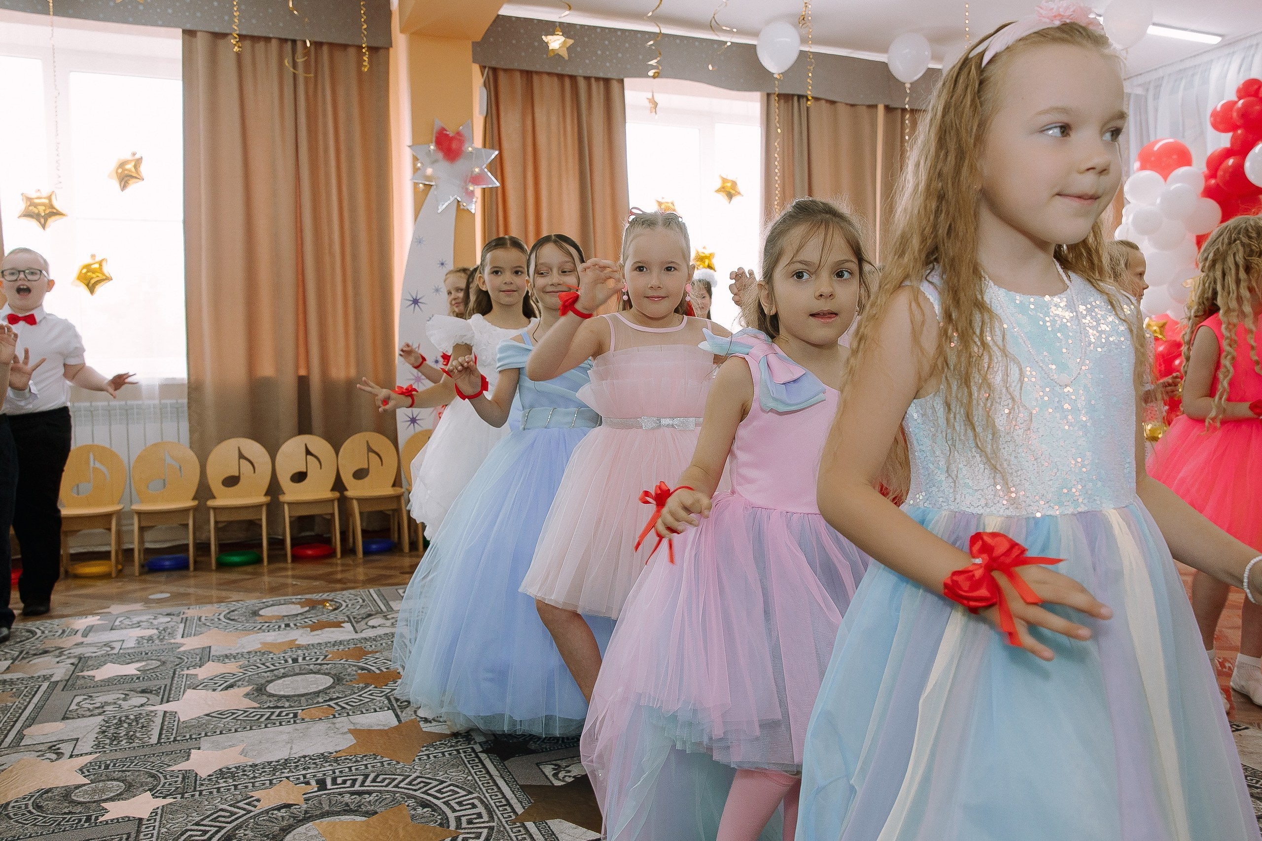 Выпускной в ДС 26. Выпускные альбомы Натальи Бутко: Новороссийск, Анапа, Геленджик