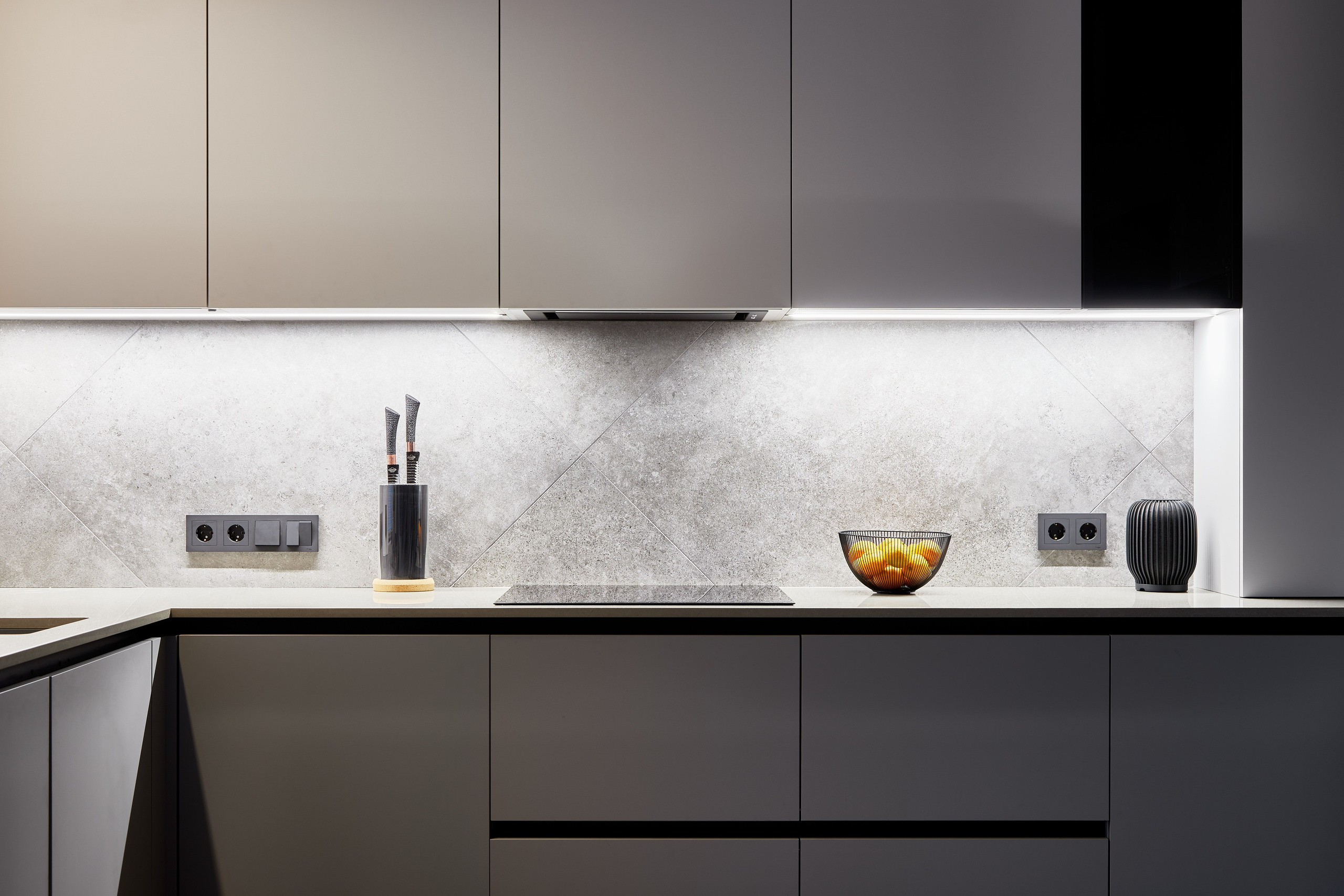 Реализованный проект ателье мебели и гардеробных Dream. Интерьерный фотограф Краснодар. Галина Ладыгина