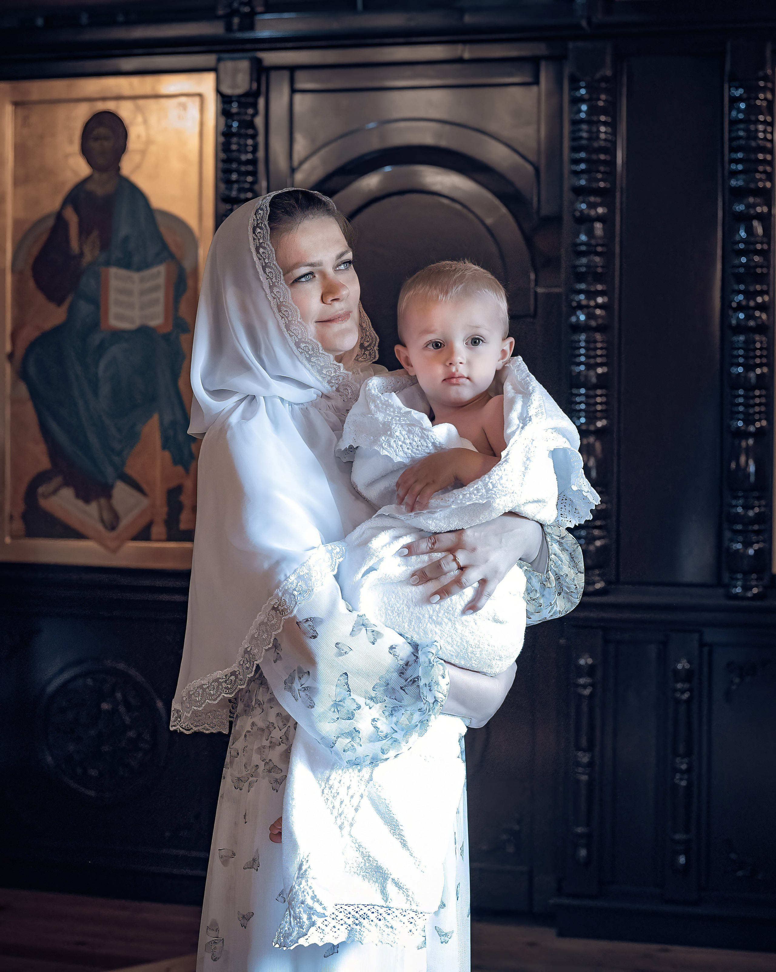 Крещение Витюши в храме священномученника Амфилохия. Фотографы крещения/венчания  Красноярск Татьяна и Вячеслав Переваловы