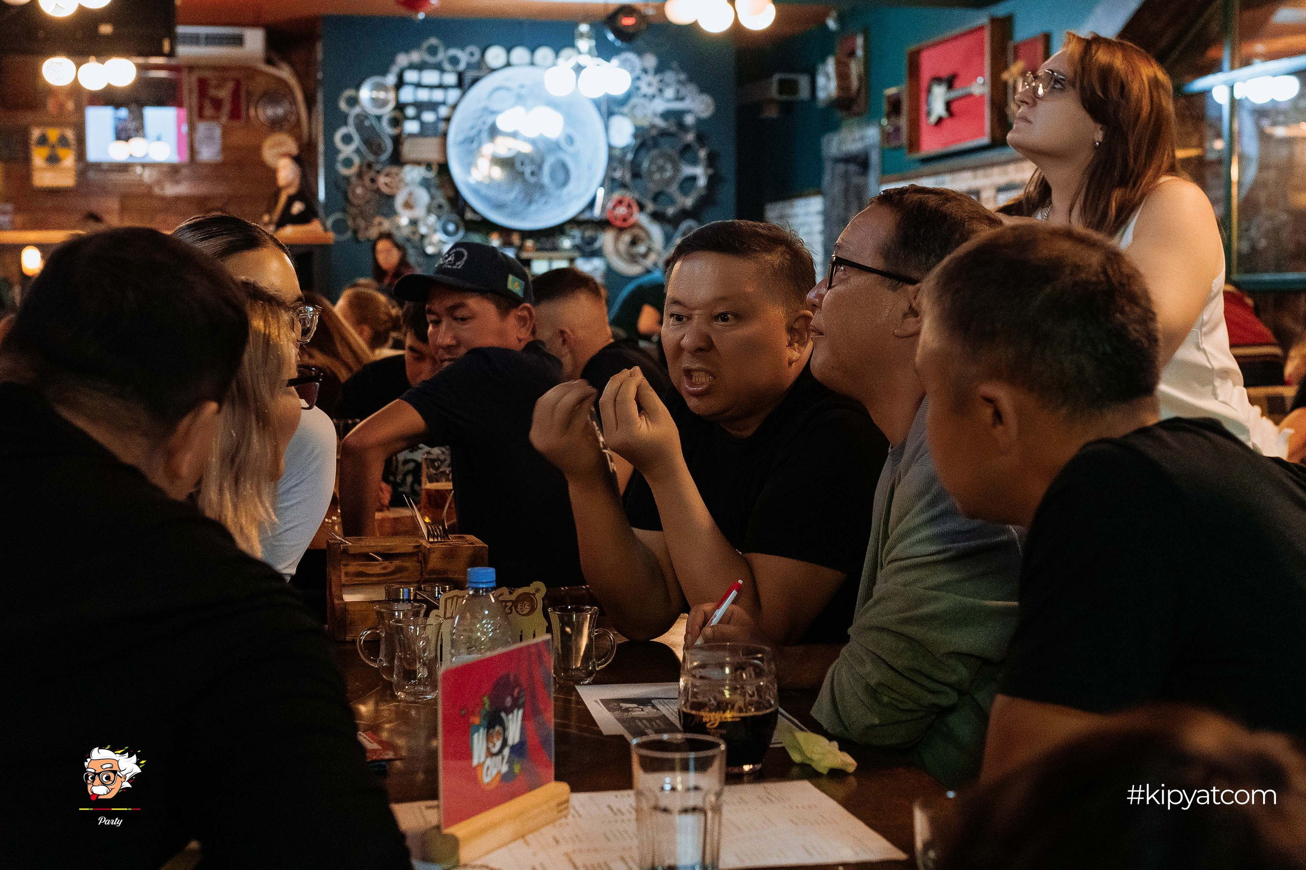 Эйнштейн Party