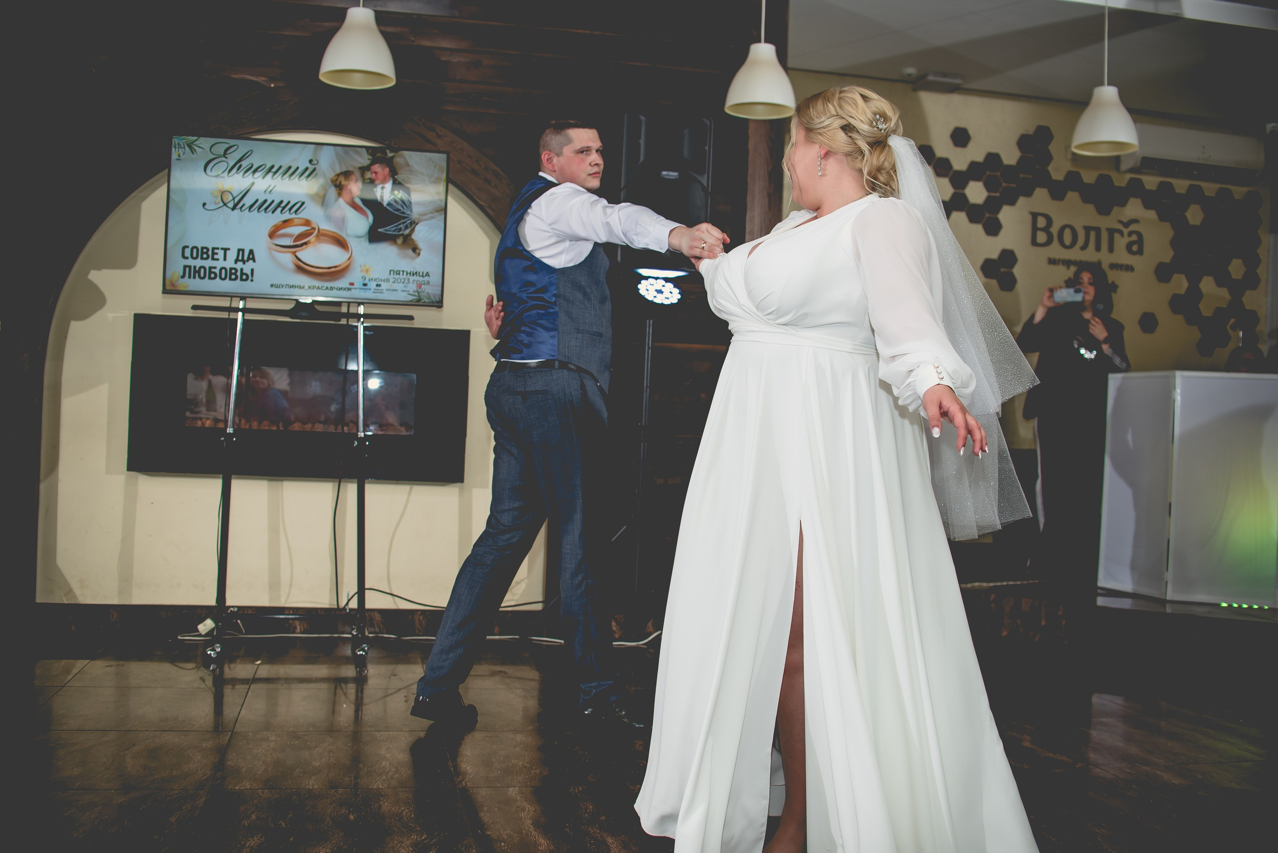 Фотосессия банкета на свадьбу. Фотограф Макс Огурцов в Нижнем Новгороде