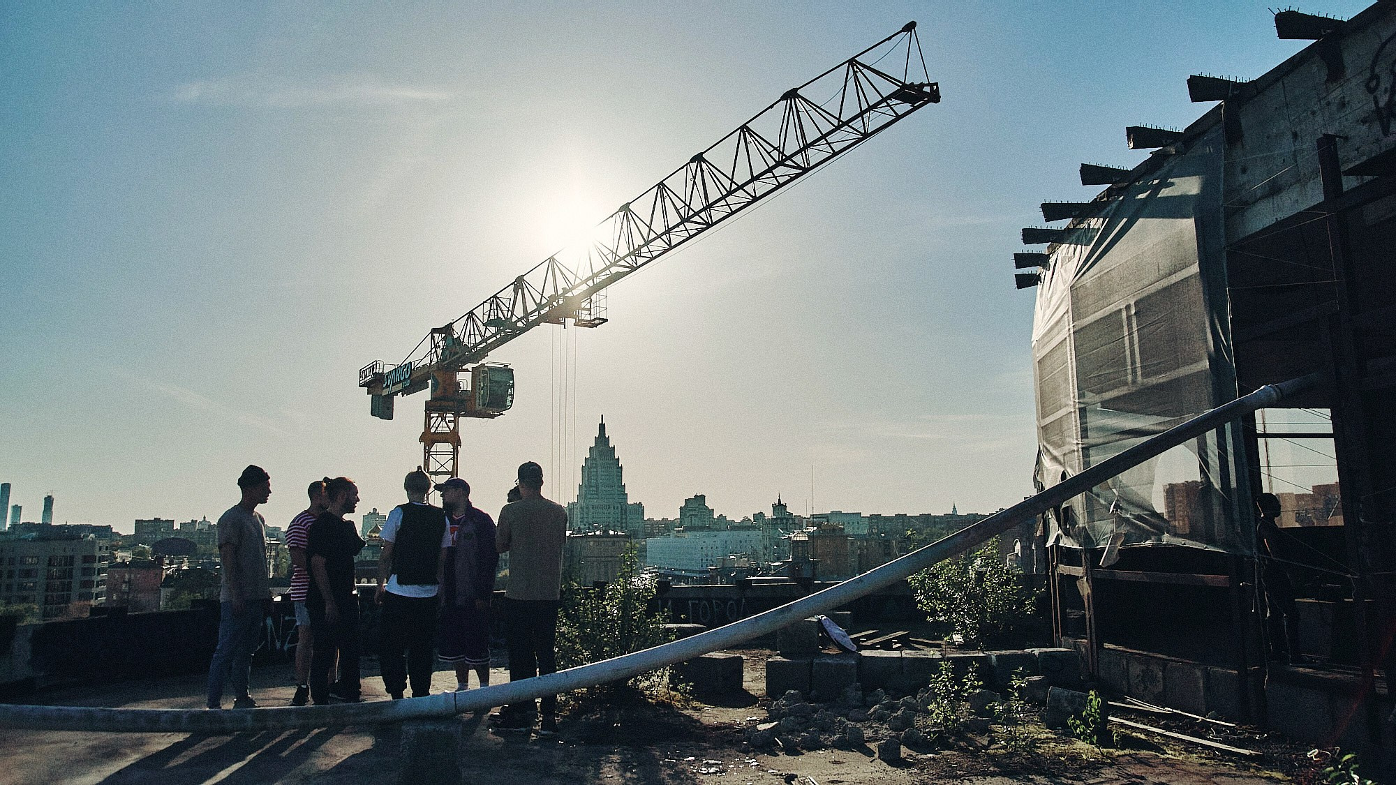 Бэкстейдж клипа — репортажная съёмка закулисья съёмочного дня. Репортажный фотограф в Москве — Дмитрий Тарасов | Съёмка мероприятий, концертов, корпоративов