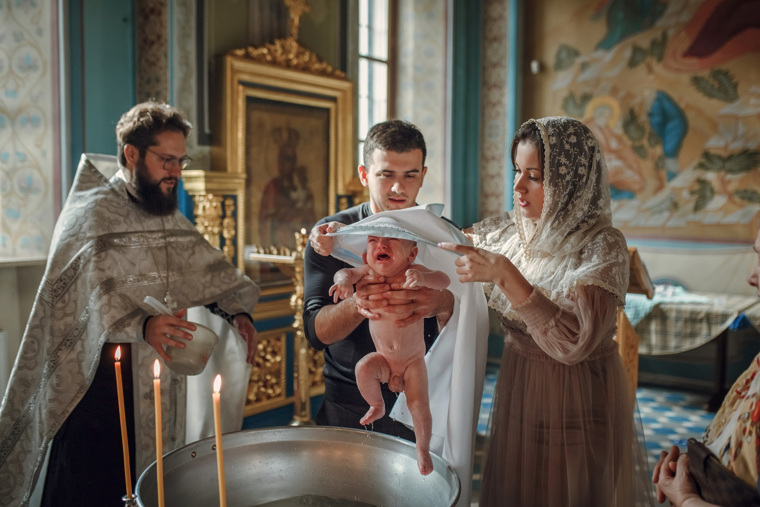 Крещение Артемия. Фотограф на Крещение, семейный фотограф в Москве