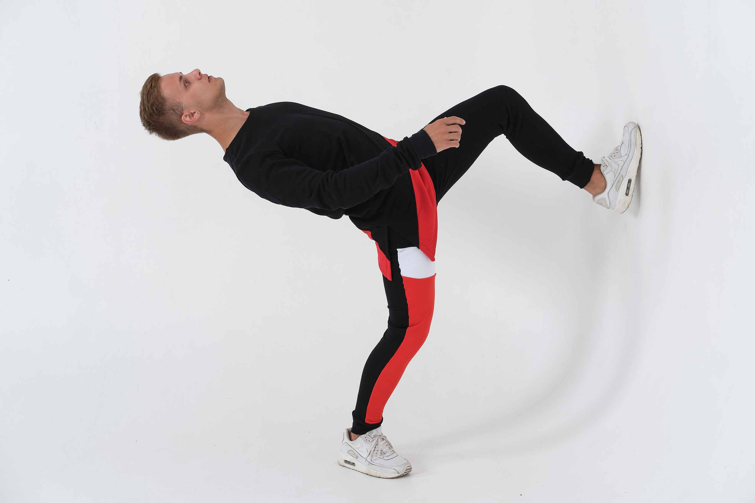 Съемка для маркетплейсов. Фотостудия КВАДРАТ