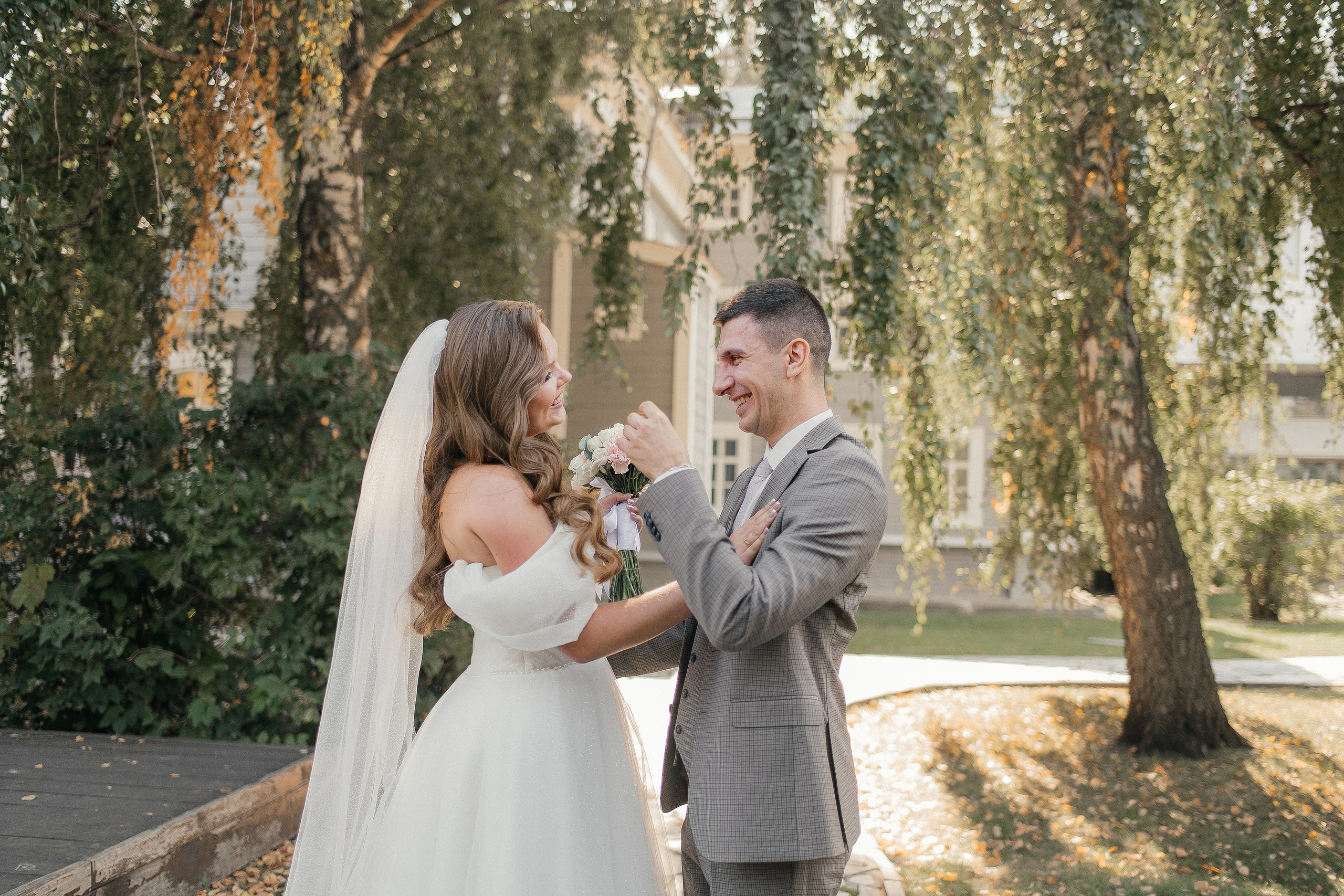 Михаил и Анна. Главная