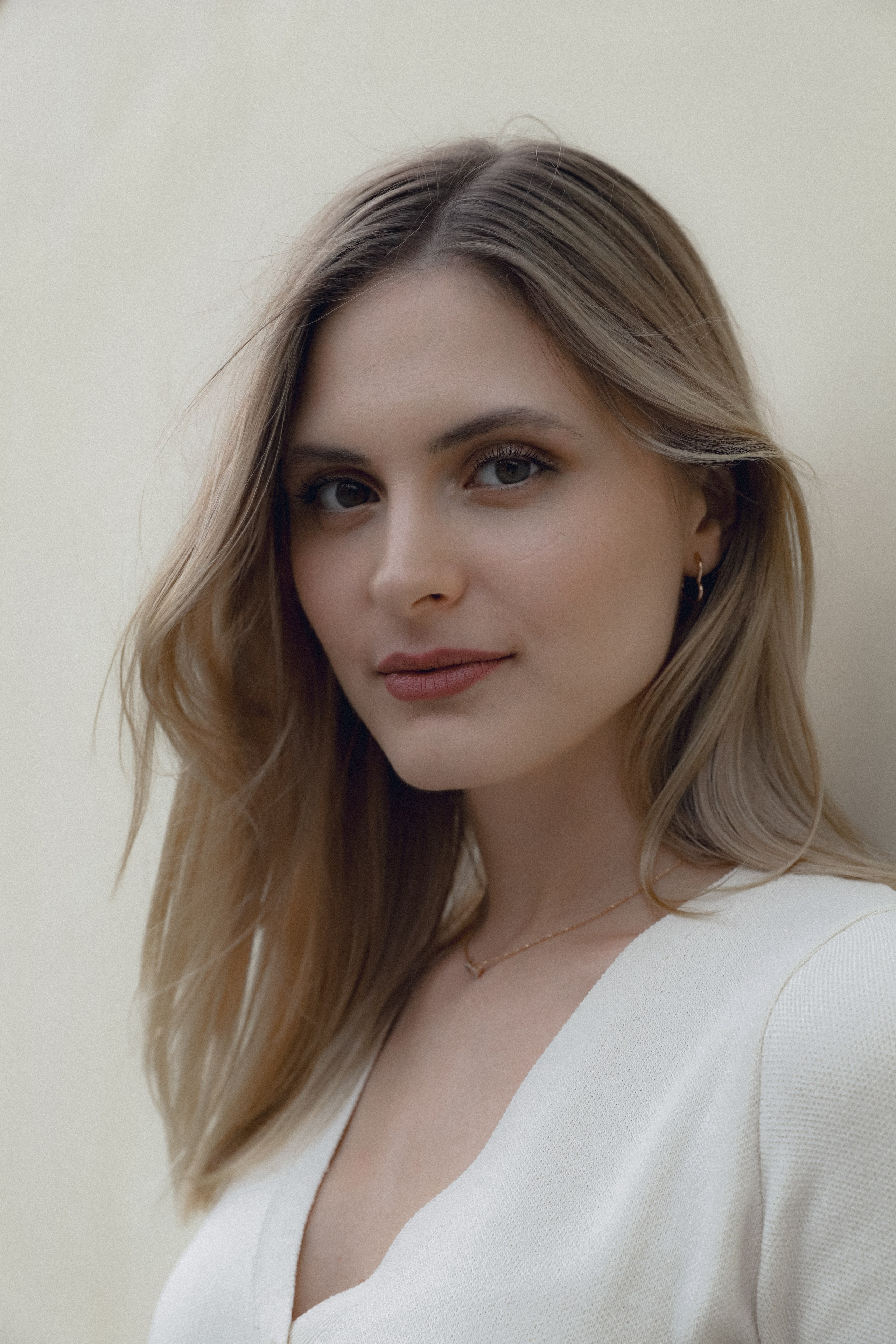 Женская стрит съемка в Москве. Елизавета Приходько женский фотограф Москва