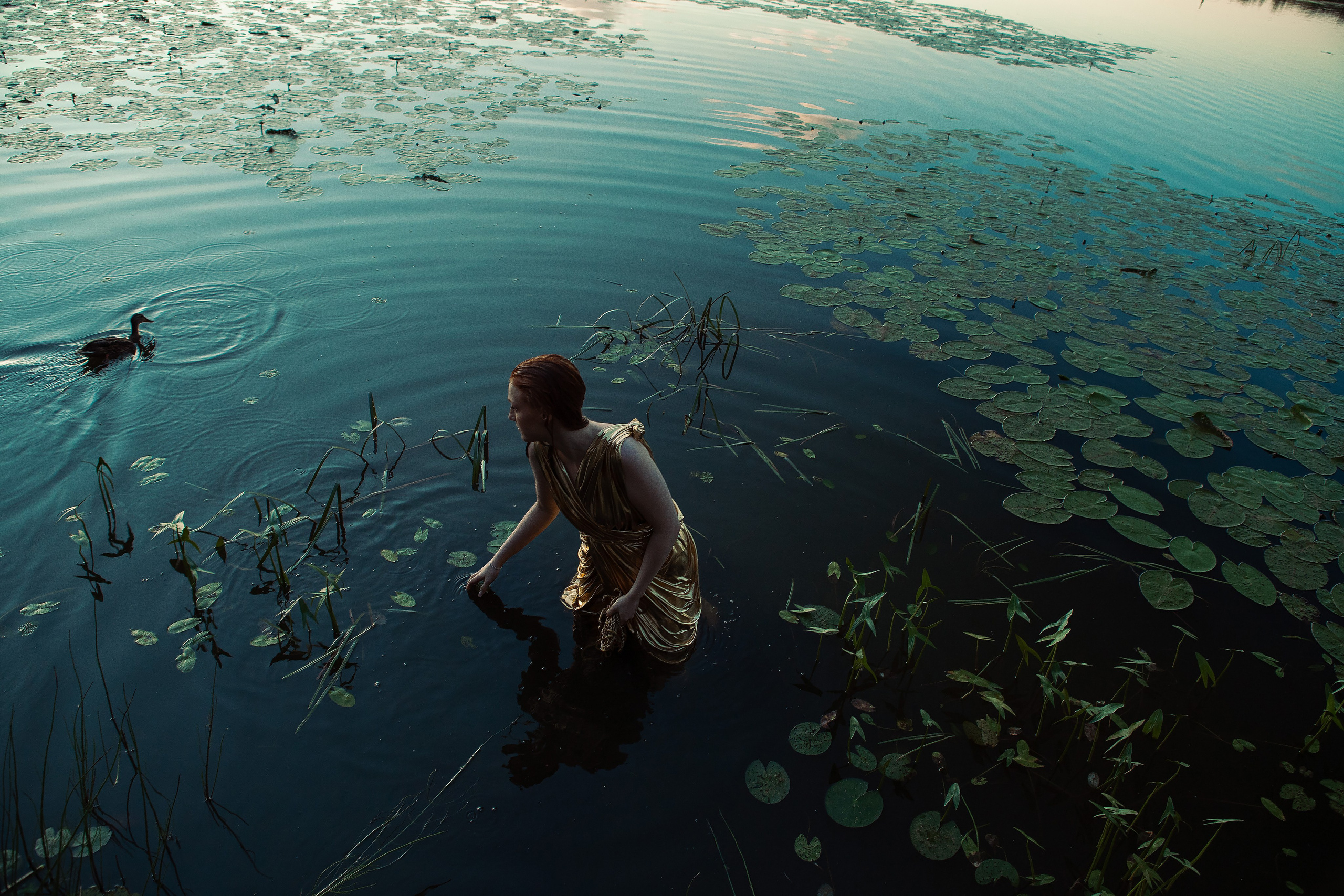 Лена в озере. Семейный и контент- фотограф Анна Уткина, Электросталь, Ногинск, Москва