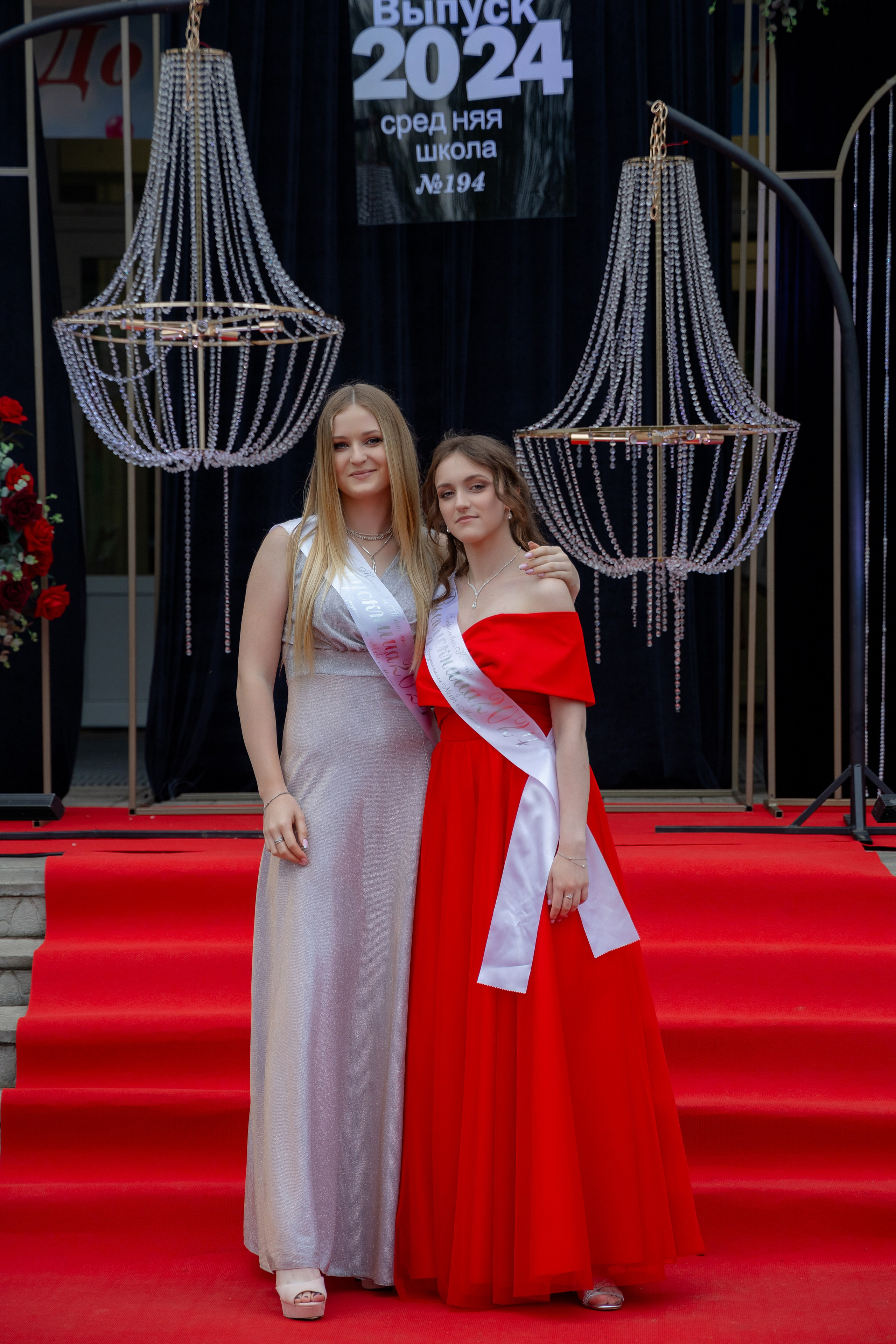 Школьный выпускной 2024 год в Соколе (Минск). Свадебный фотограф в Минске/Беларуси Сергей Спиридонов