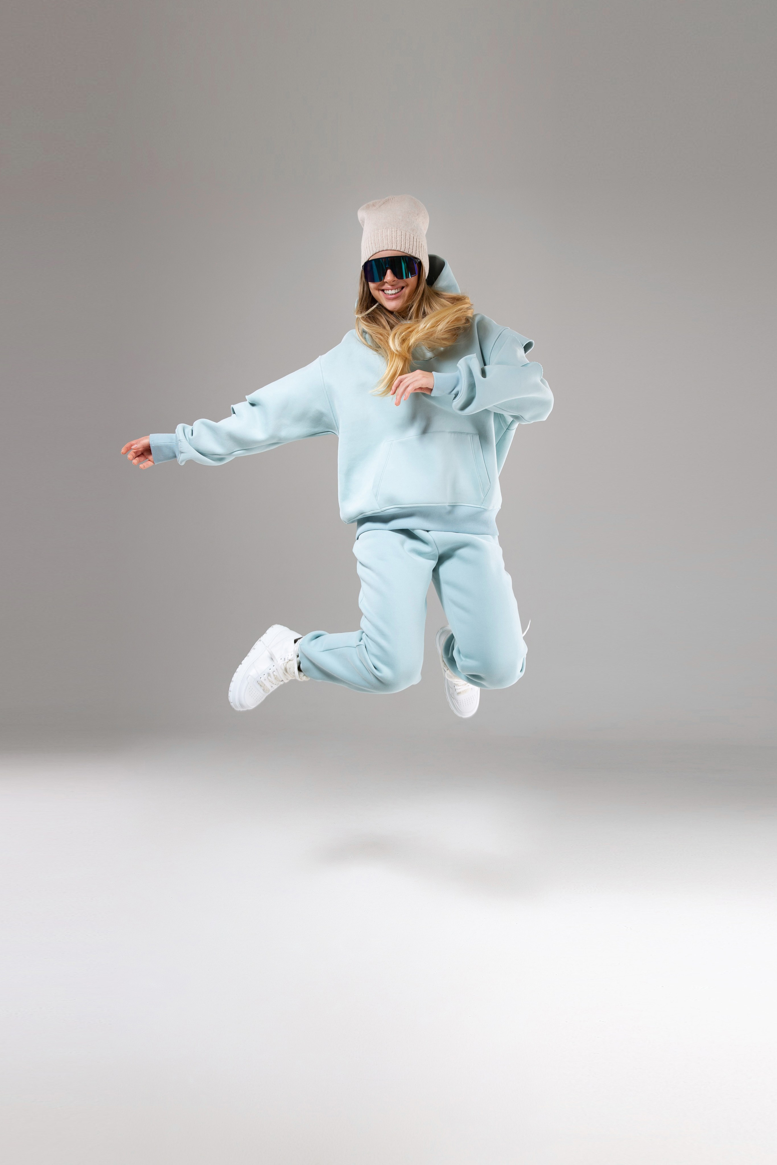 Фотосъемка стильных луков для маркетплейса и шоу-рума. Свадебный и портретный фотограф в Санкт-Петербурге Надежда Чечулина