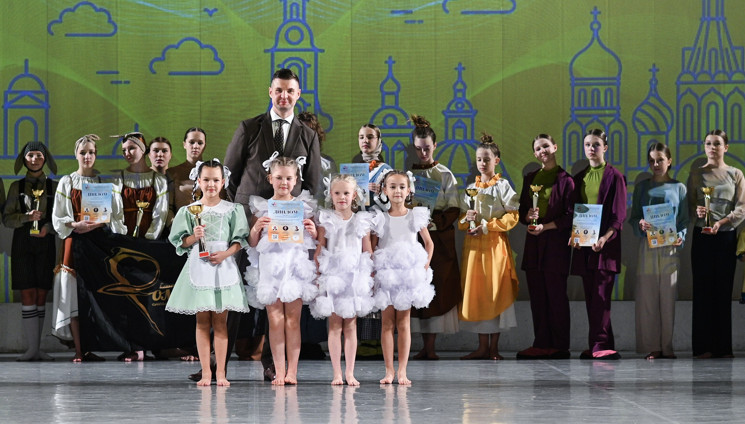 06.10.2024 «АртКомпас» Всероссийский фестиваль талантов «Невские встречи» г. СПБ. Медиастудия Фото Концепт