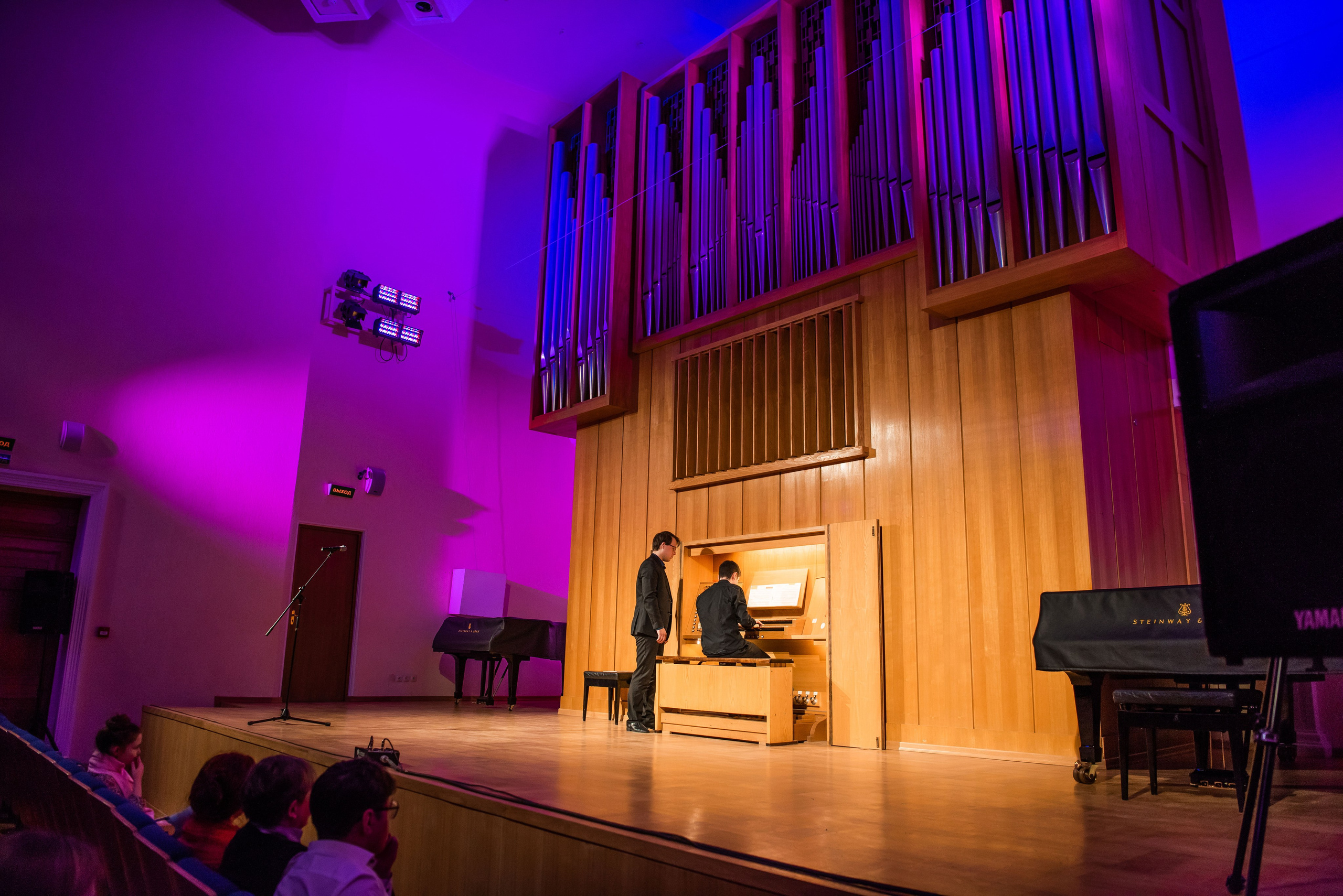 VI Международный органный конкурс «Юный органист». Свадебный и арт-фотограф Кунецкая Диана