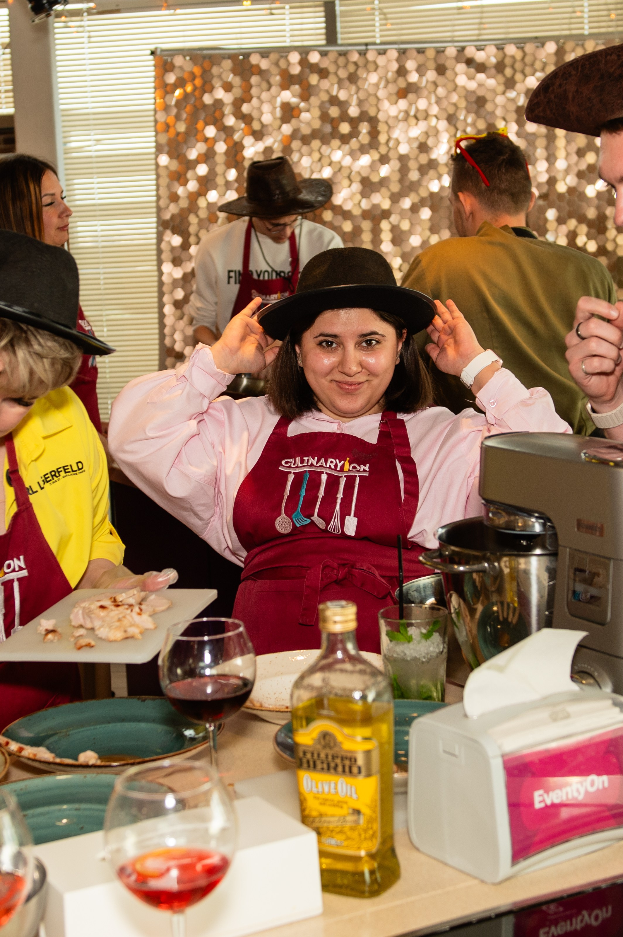 Корпорат теле 2. Профессиональный фотограф в Москве Александра Харламова