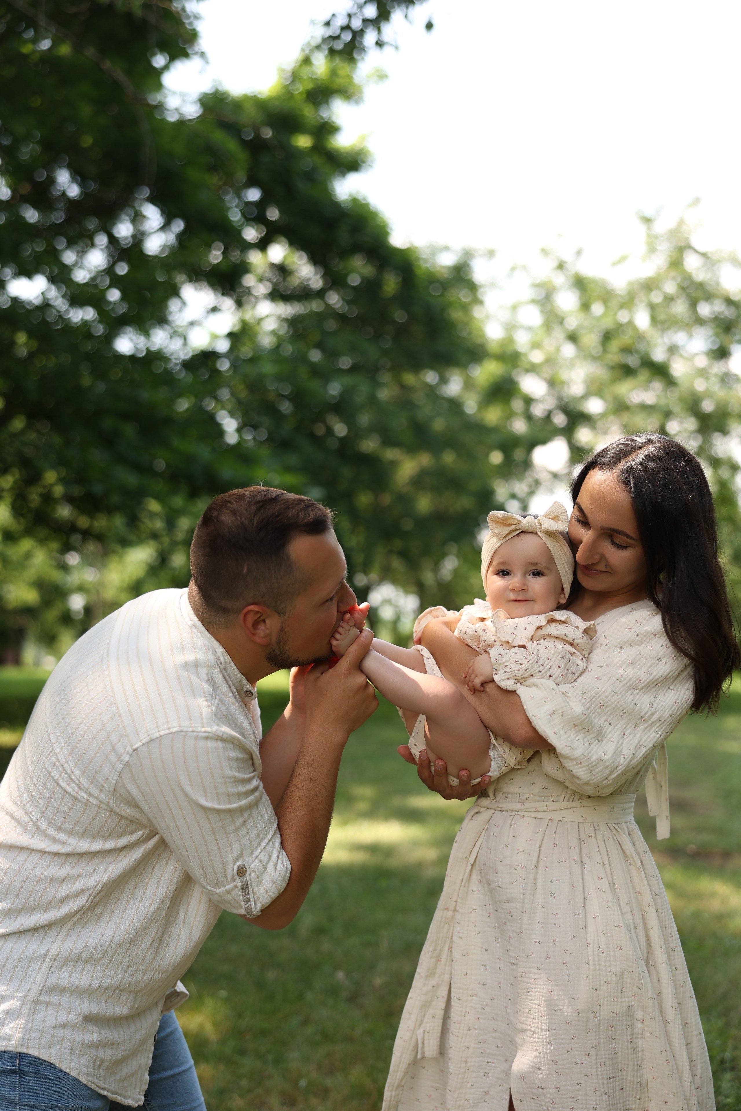Мила, Валера и Оливия. Свадебный и семейный фотограф в Москве Ломова Ирина