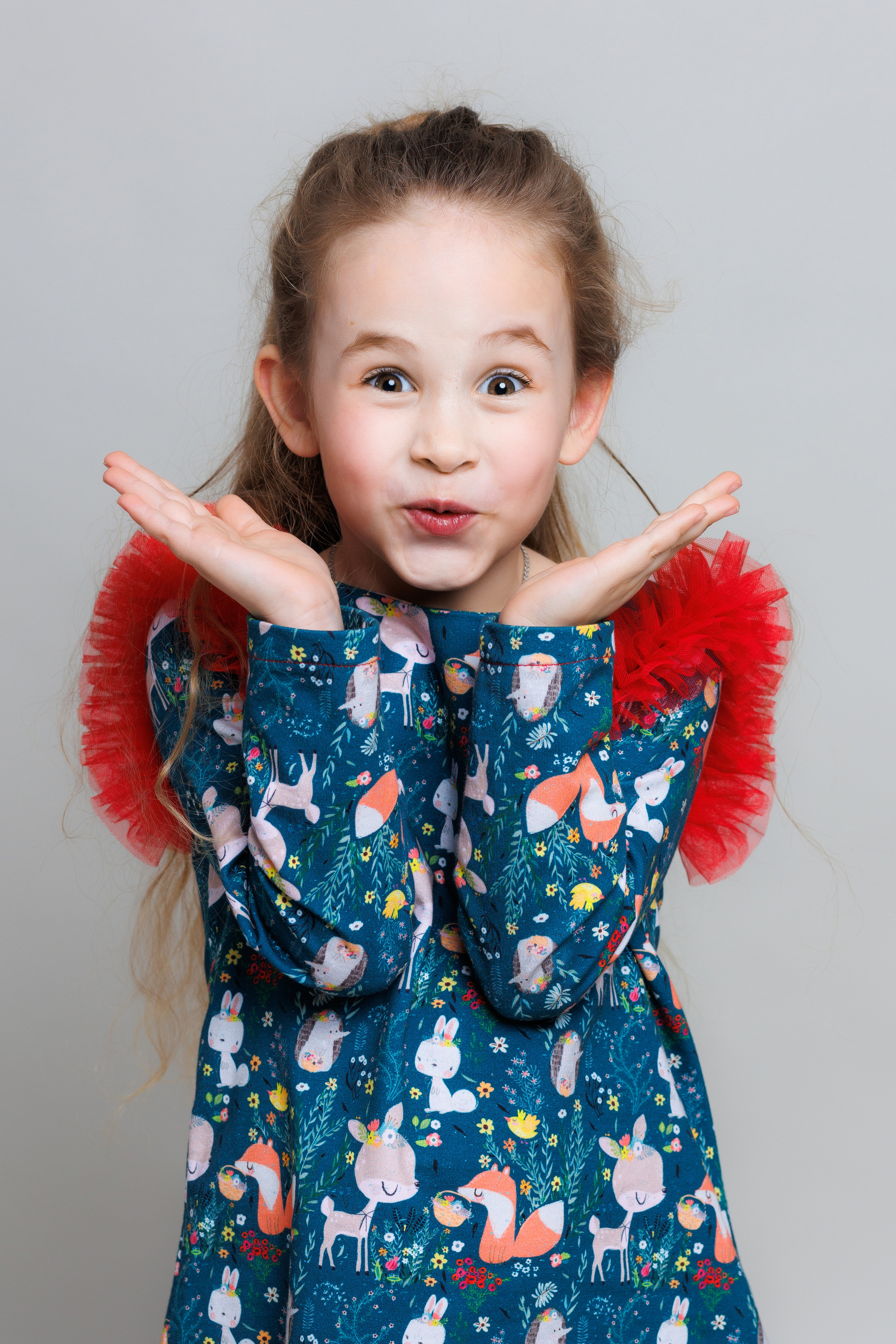 Маркетплейс. Детский и семейный фотограф Yulia Moon