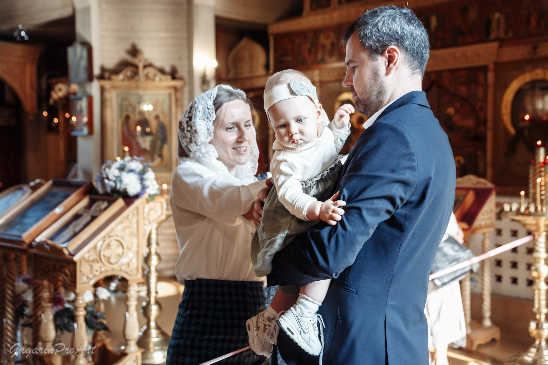 Фотосъёмка таинства крещения. Фотограф на крестины. GagarinProArt