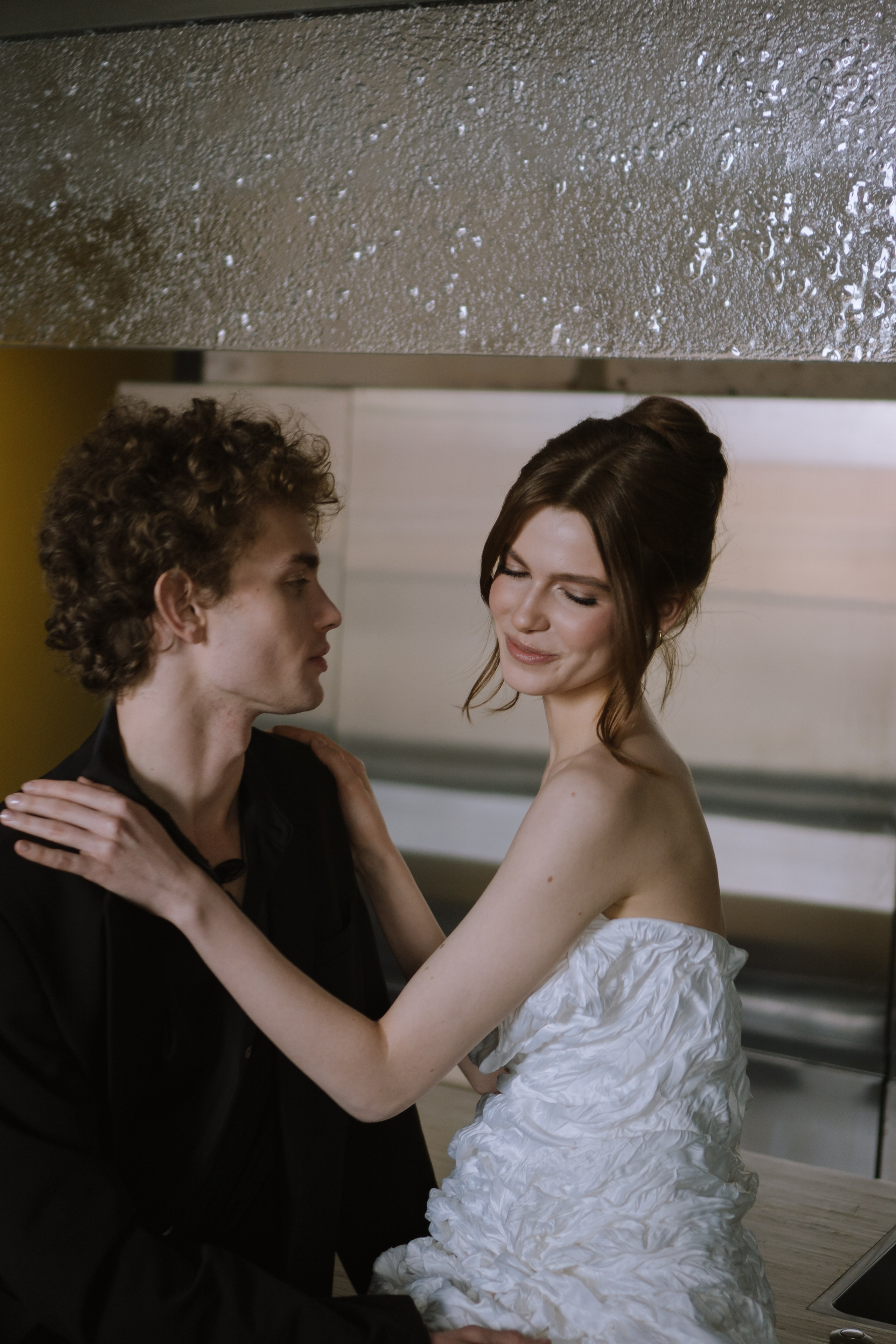 СВАДЕБНАЯ СЬЕМКА В ОТЕЛЕ САНКТ-ПЕТЕРБУРГА ИДЕИ И ФЕШН НАСТРОЕНИЕ. Профессиональный фотограф, Санкт-Петербург — Виктория Богомолова