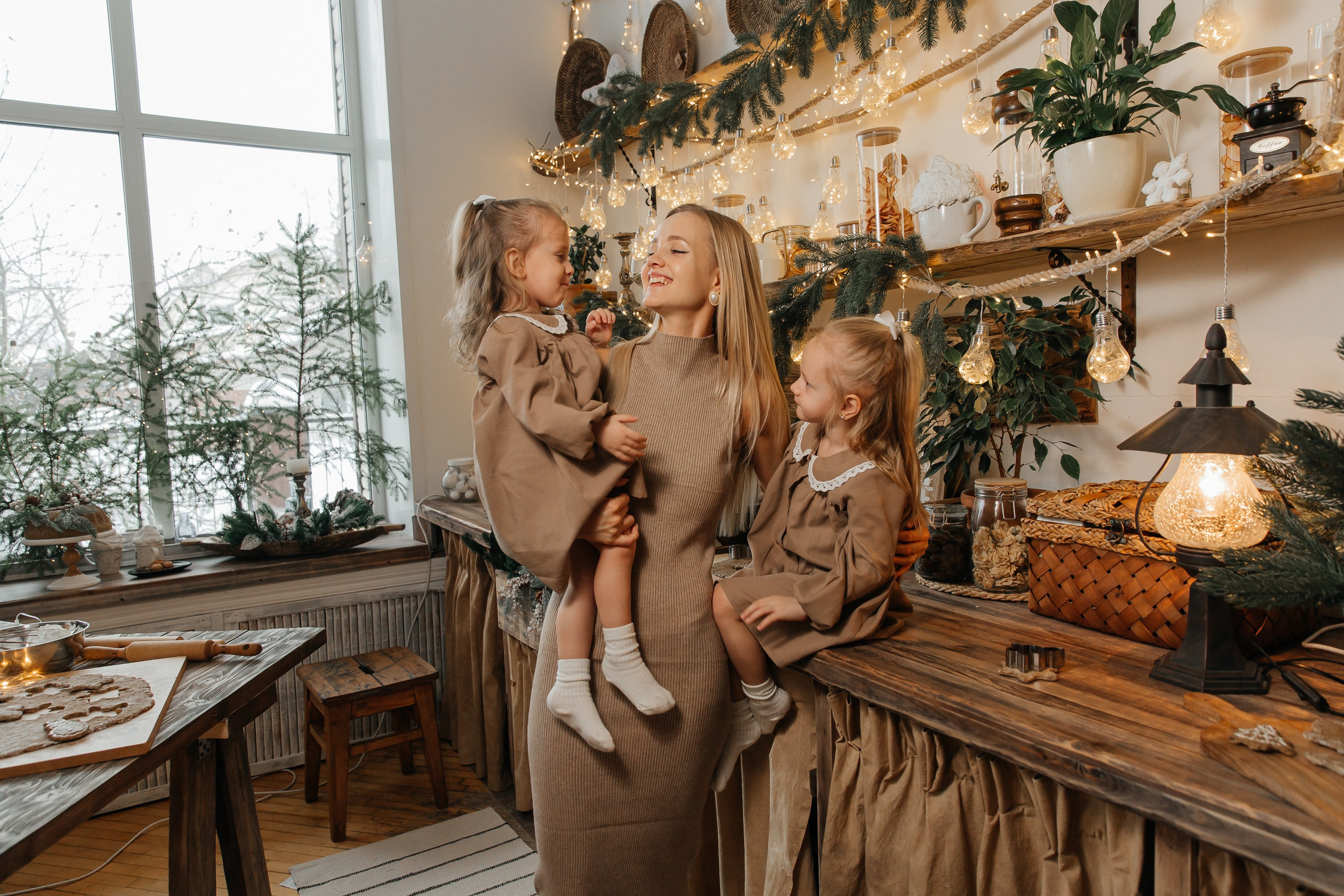 Семейная в интерьерах. Фотограф в Твери Helga J. Fox