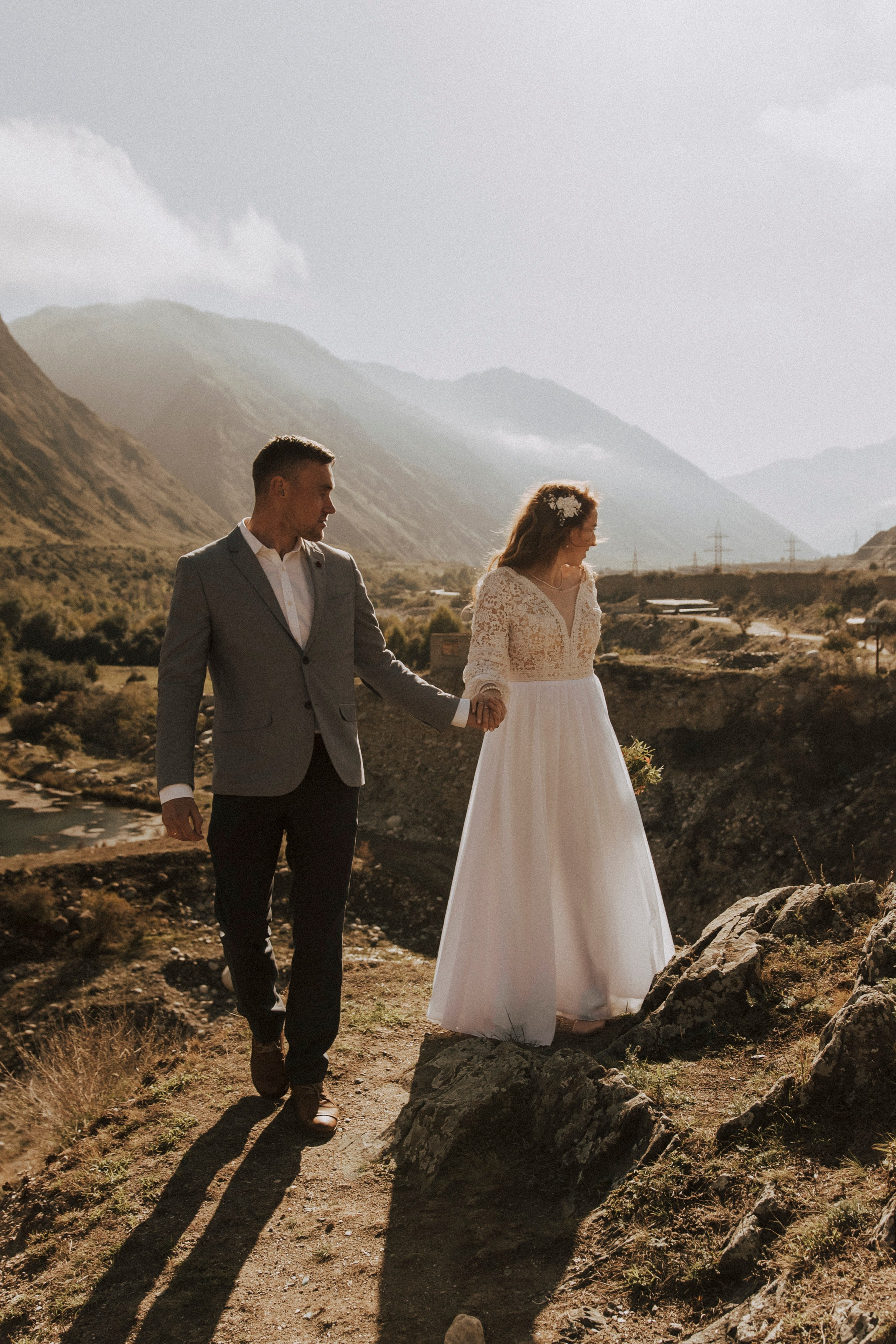 ГОРЫ НАС СВЯЗАЛИ. Фотограф Настя Конник | Пятигорск | Эльбрус | Домбай | Архыз | Видеограф КМВ