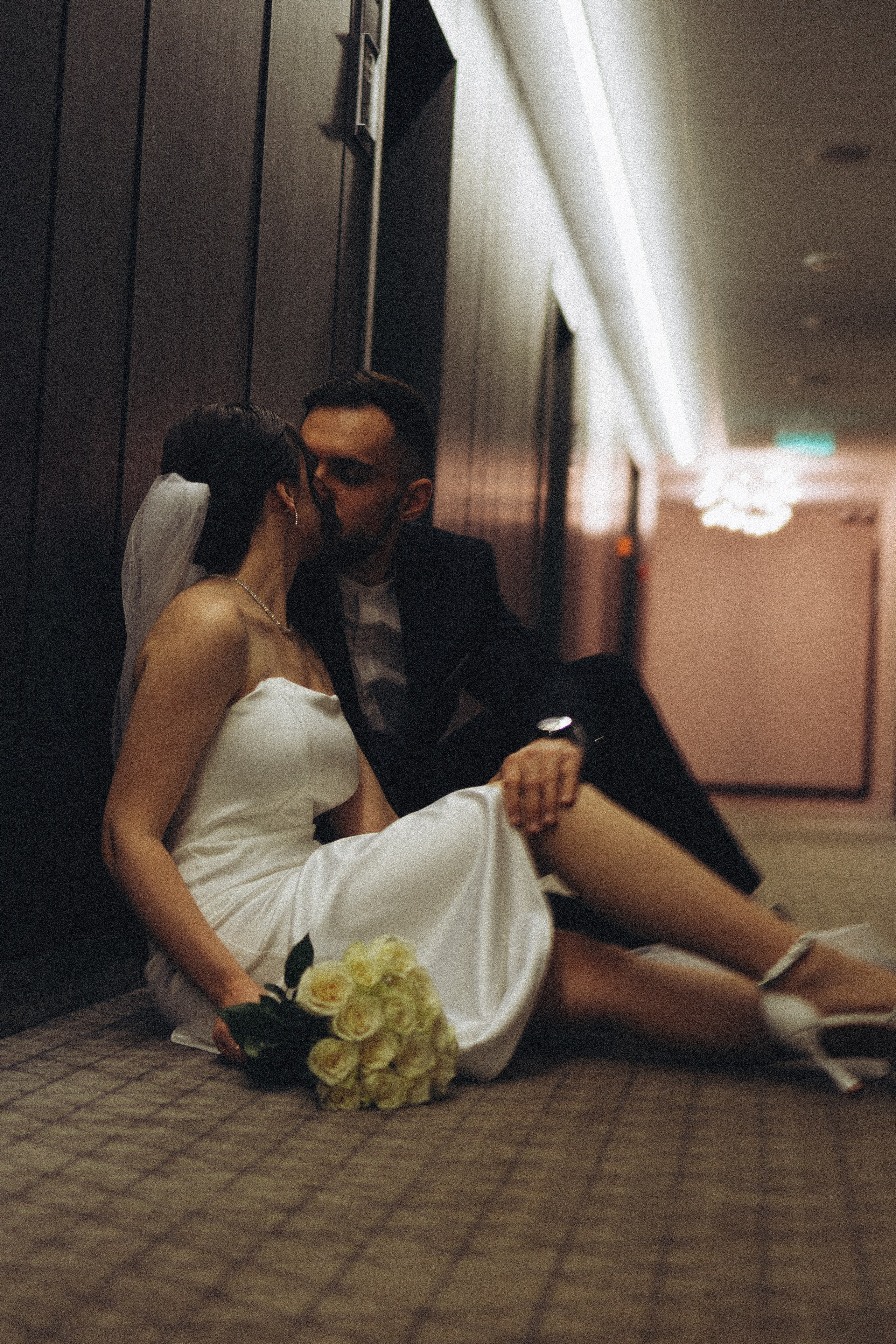 СВАДЕБНАЯ СЬЕМКА СБОРОВ ЖЕНИХА И НЕВЕСТЫ В ОТЕЛЕ И ТАКЖЕ ФОТОСЕССИИЯ В ОТЕЛЕЕ МЕГАПОЛИС БРЯНСК. Профессиональный фотограф, Санкт-Петербург — Виктория Богомолова